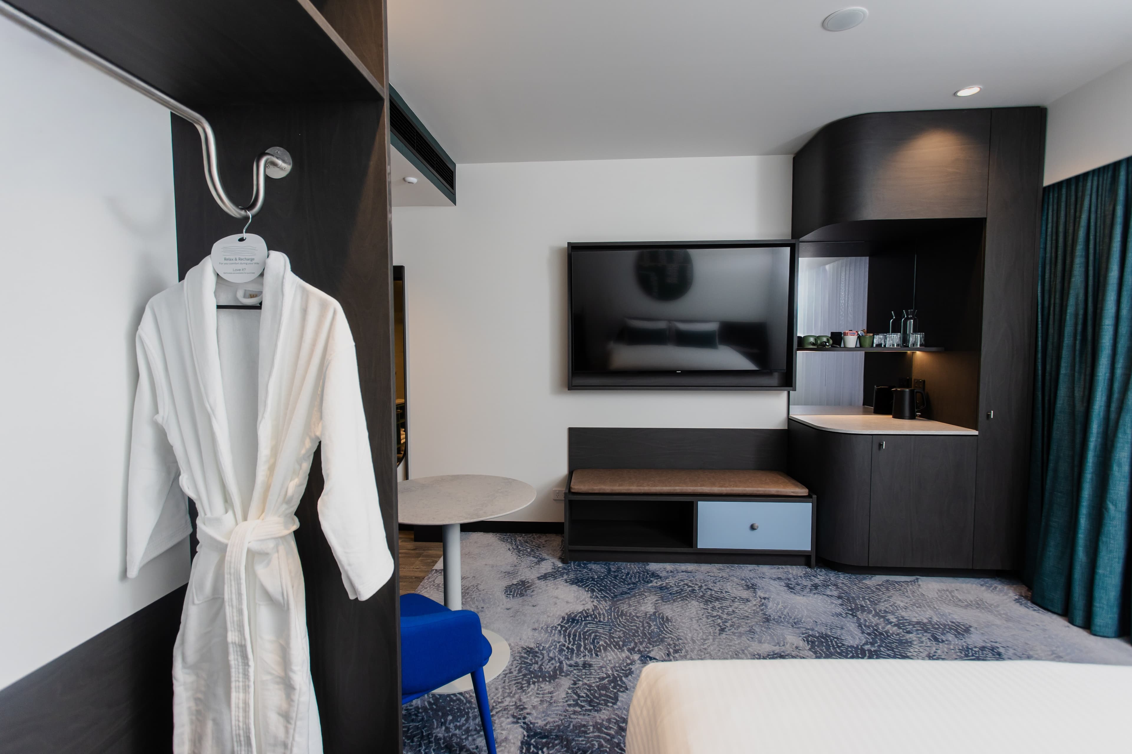 Bayside Geelong Hotel & Apartments, an Ascend Collection Hotel - Image 1