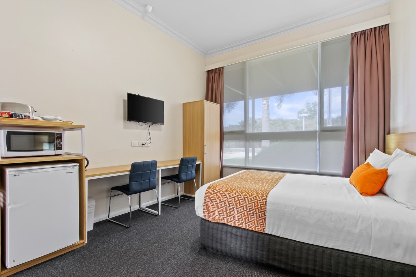 Comfort Inn & Suites Lakes Entrance — 15