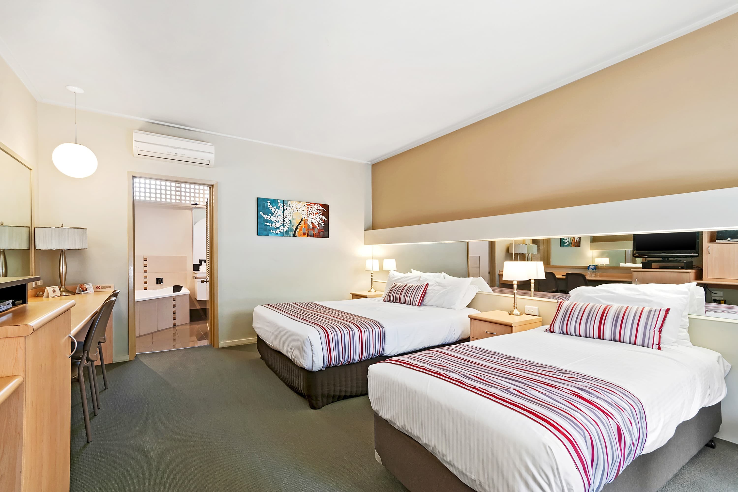 Comfort Inn & Suites Lakes Entrance — 22