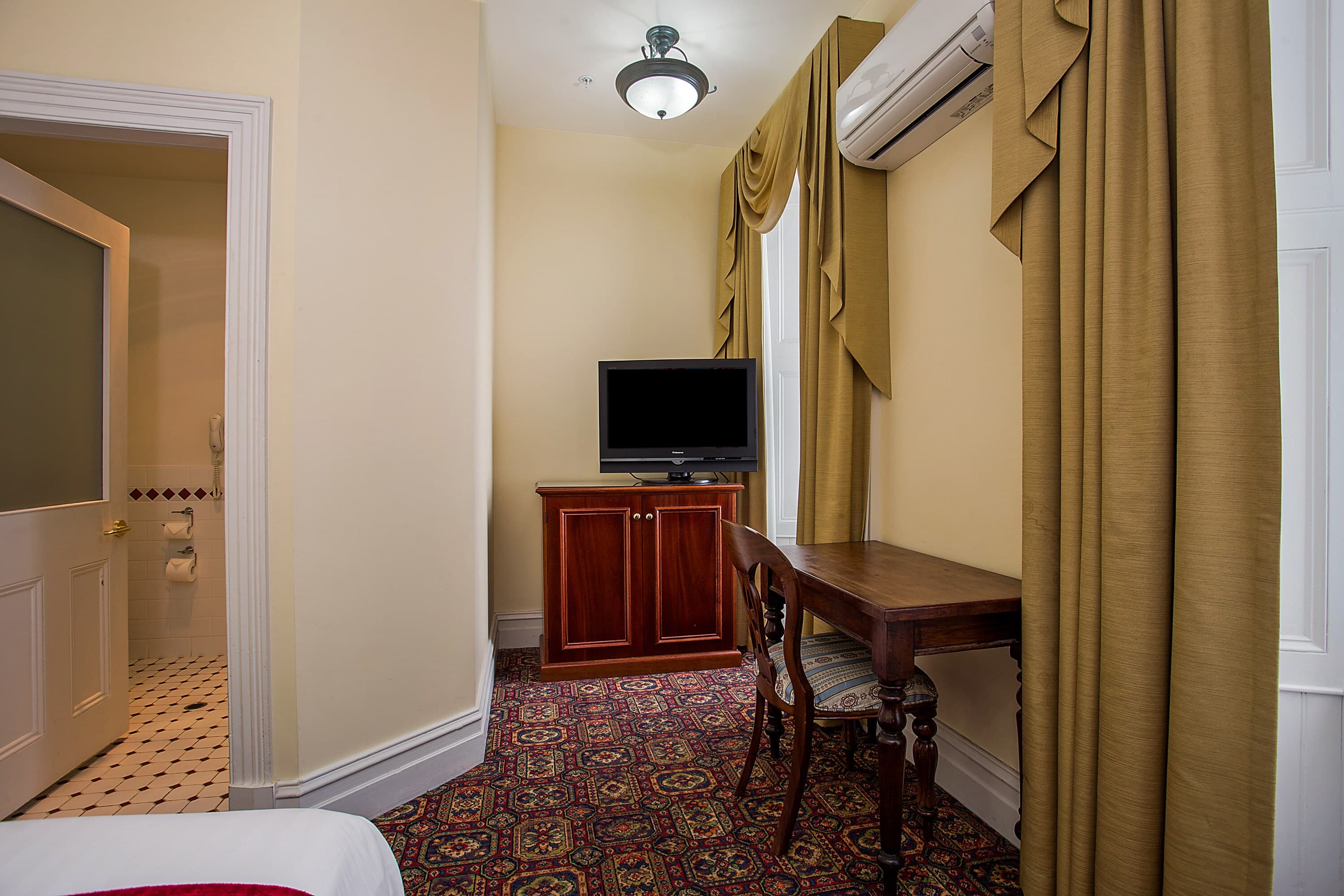 Quality Hotel Bentinck — 18