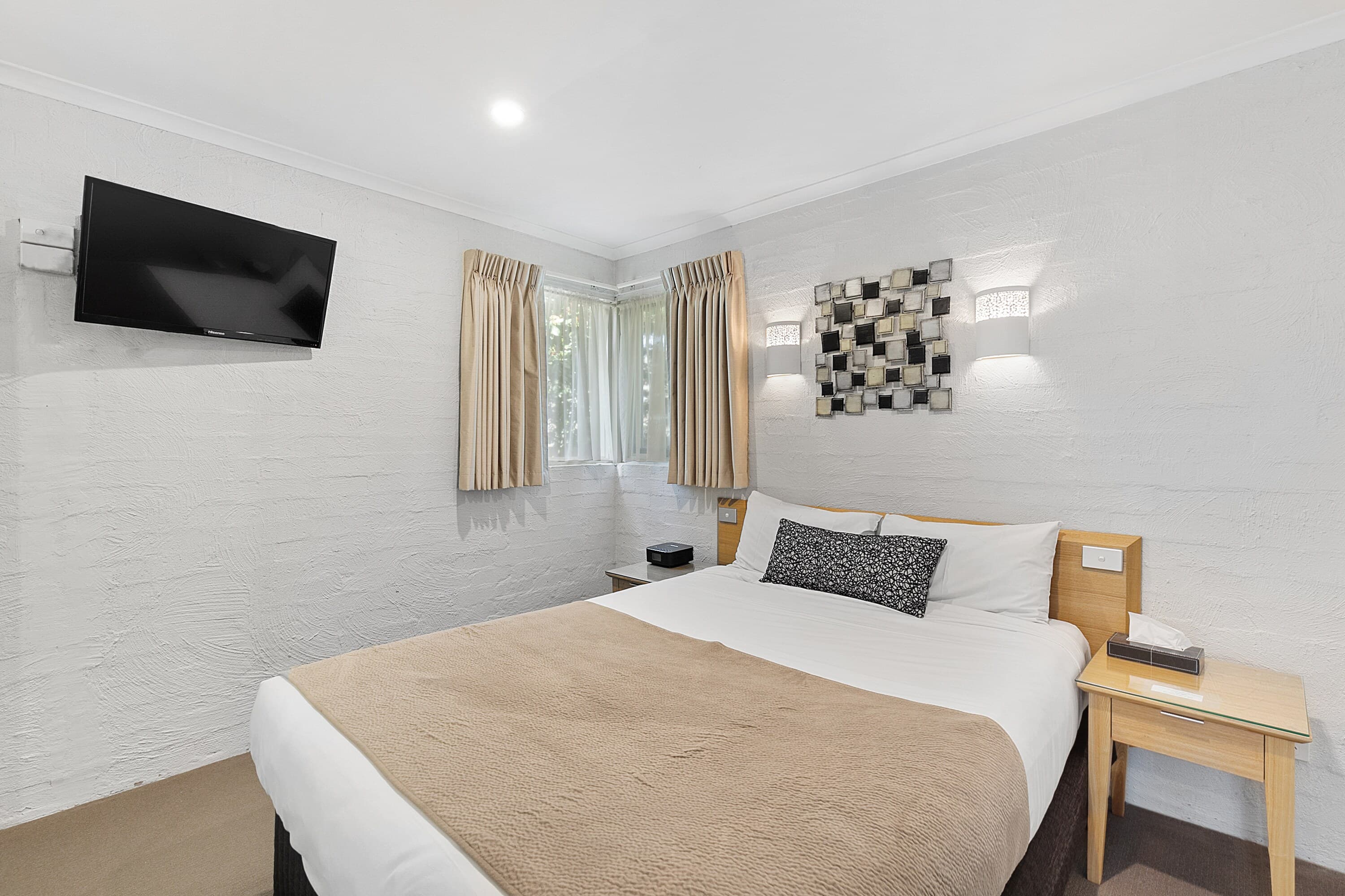 Comfort Inn Coach & Bushmans - Image 3