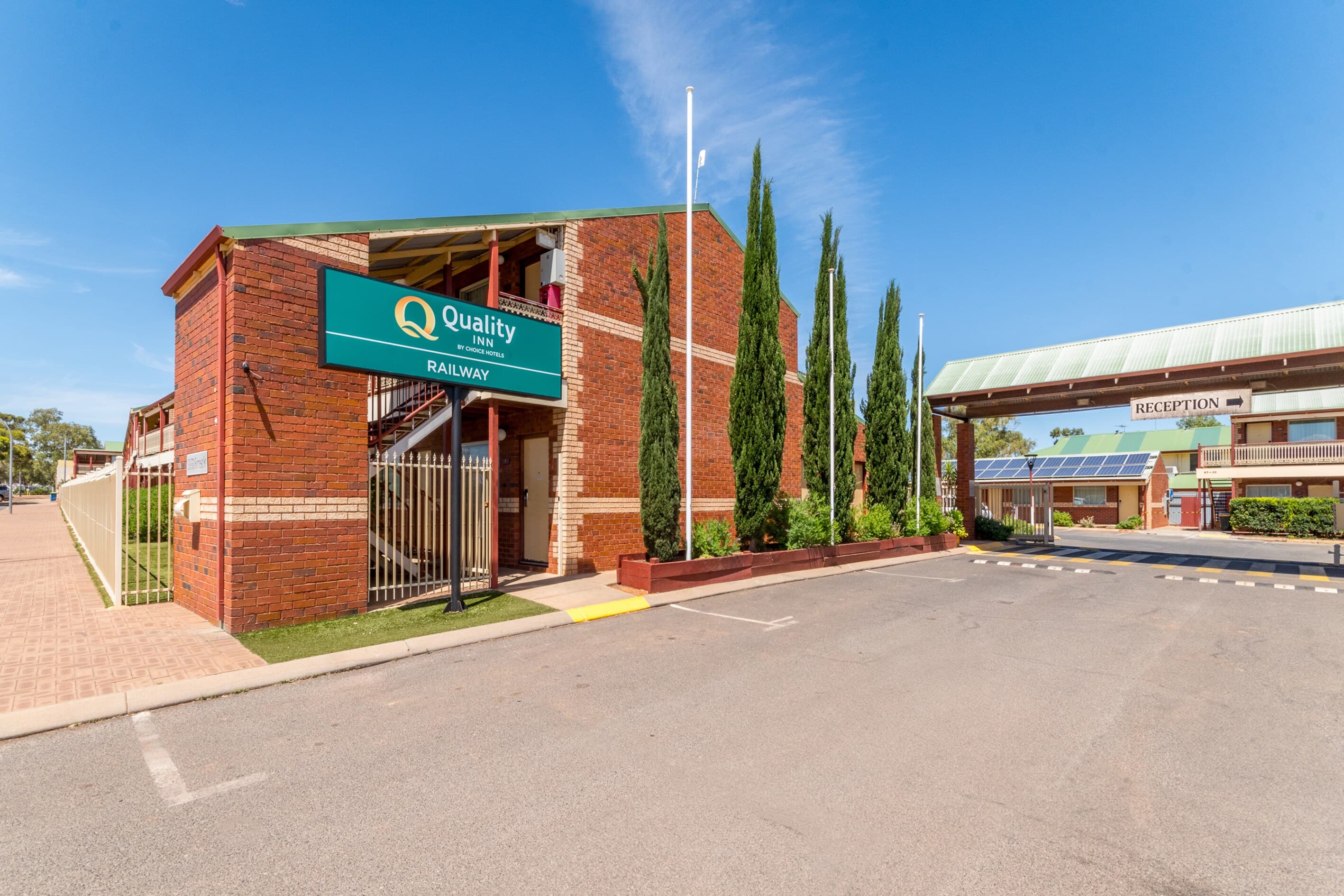 Quality Inn Railway - Image 1