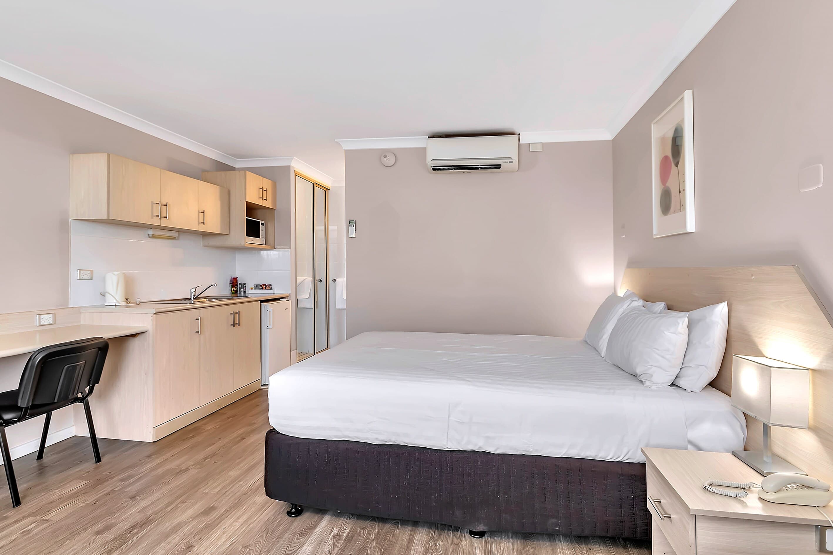 Quality Inn Railway — 10