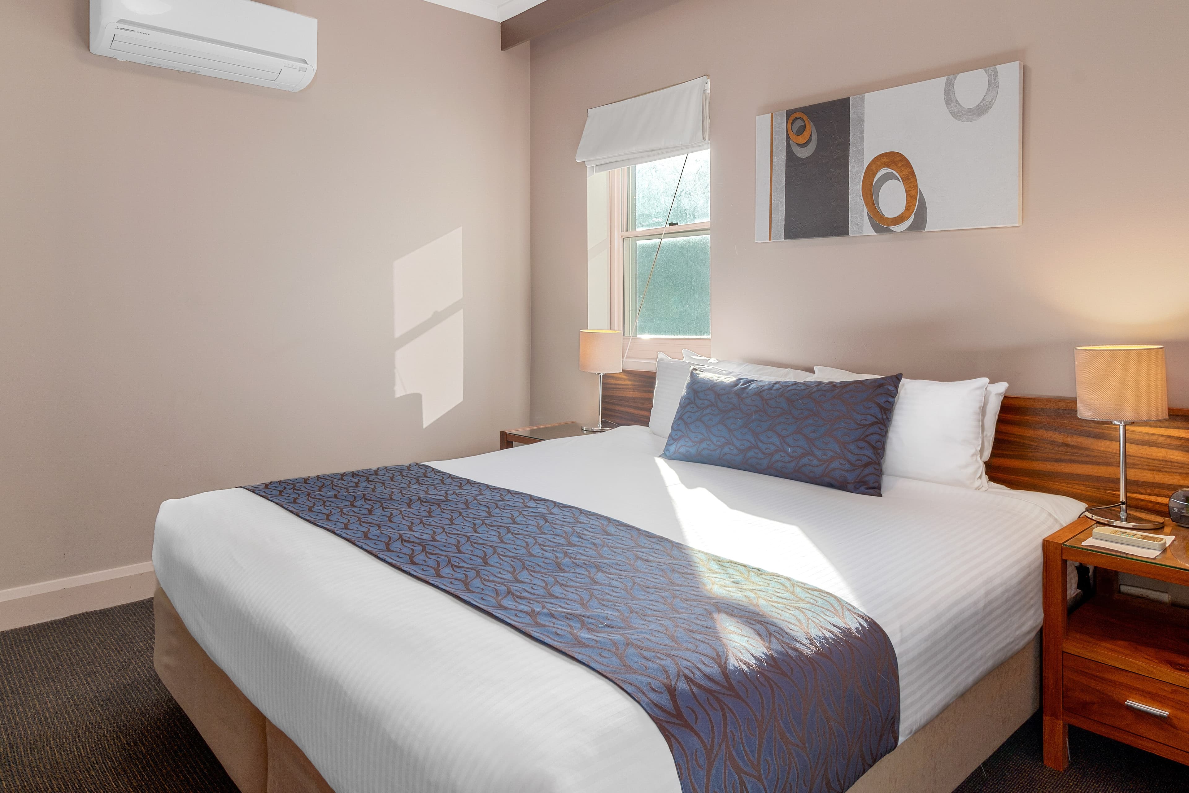 Quality Hotel Dickson - Image 4