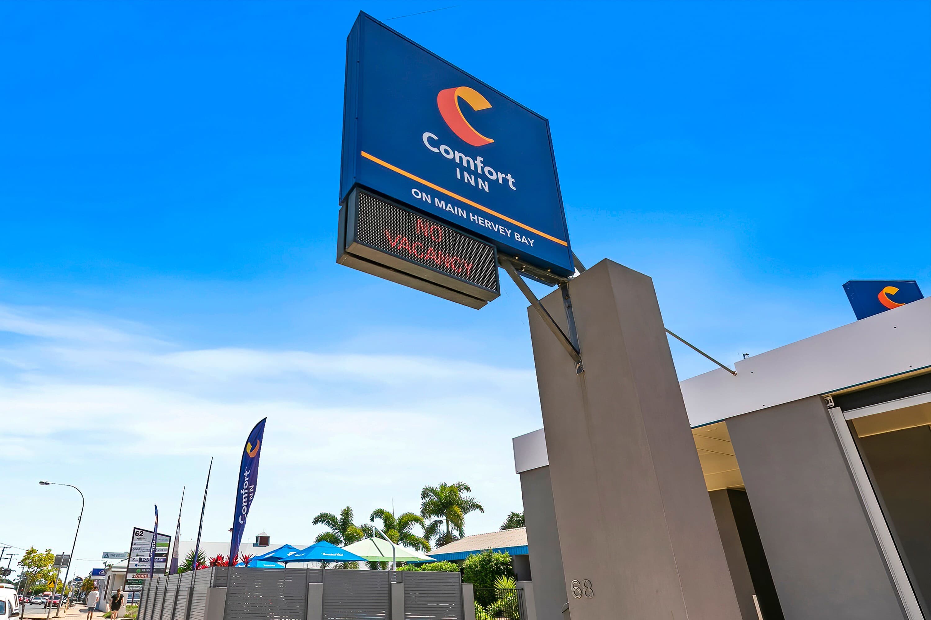 Comfort Inn on Main Hervey Bay - Image 1