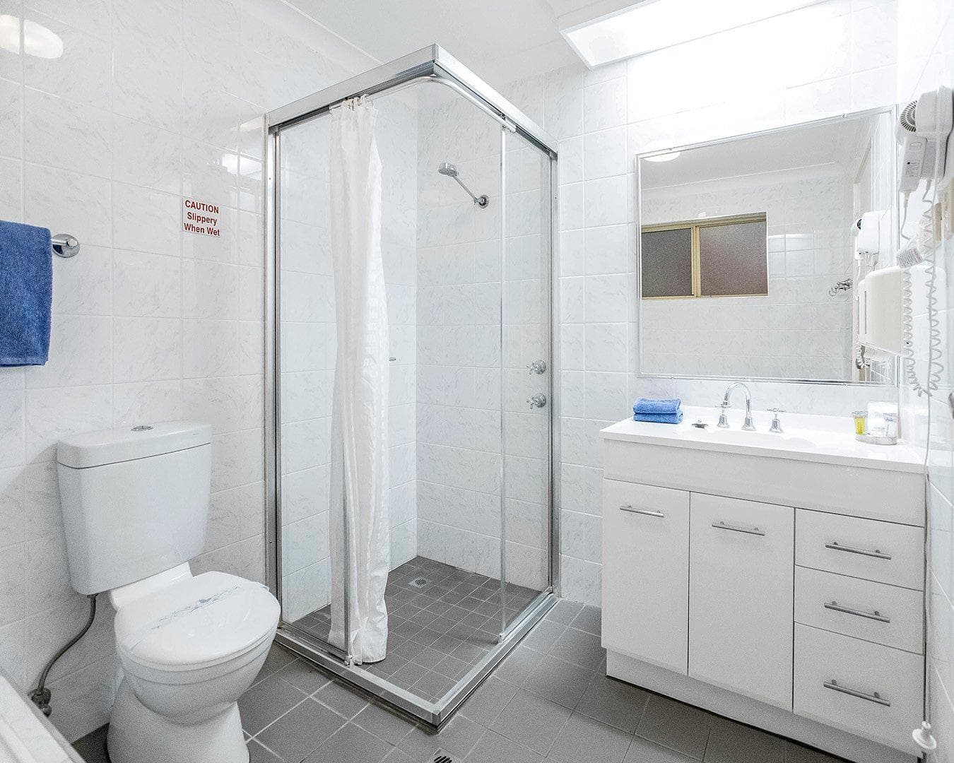 Comfort Inn Bay of Isles - Image 3