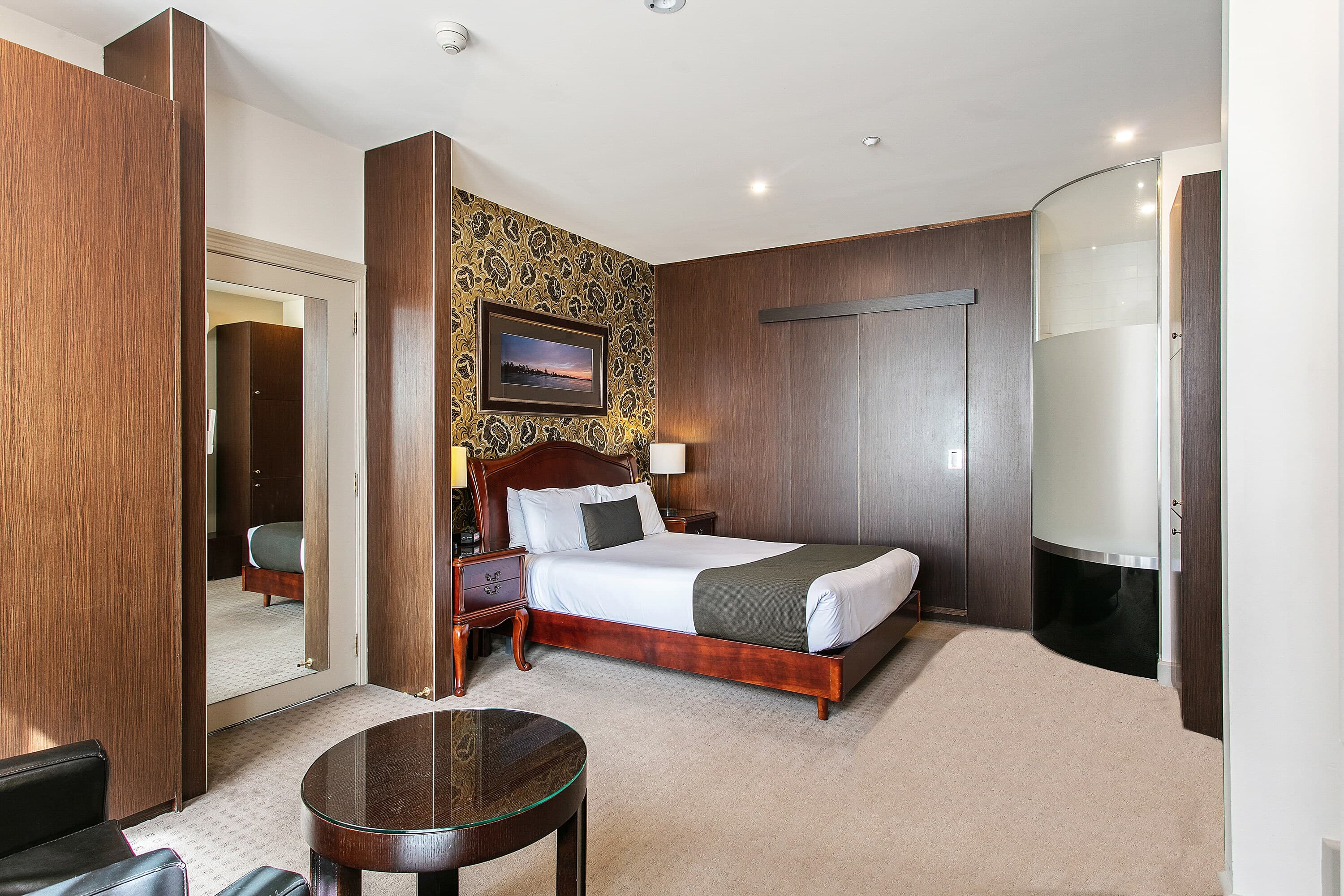 Quality Inn Heritage on Lydiard - Image 5