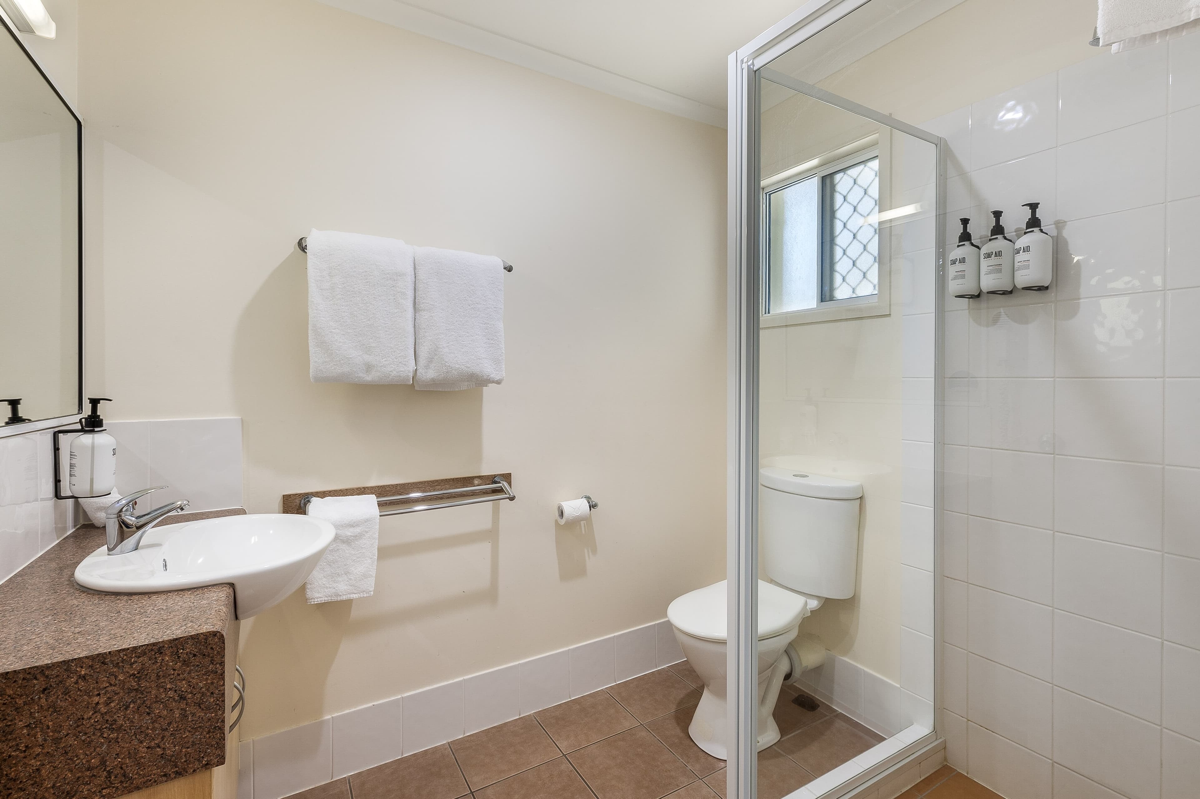 Comfort Resort Blue Pacific — 8