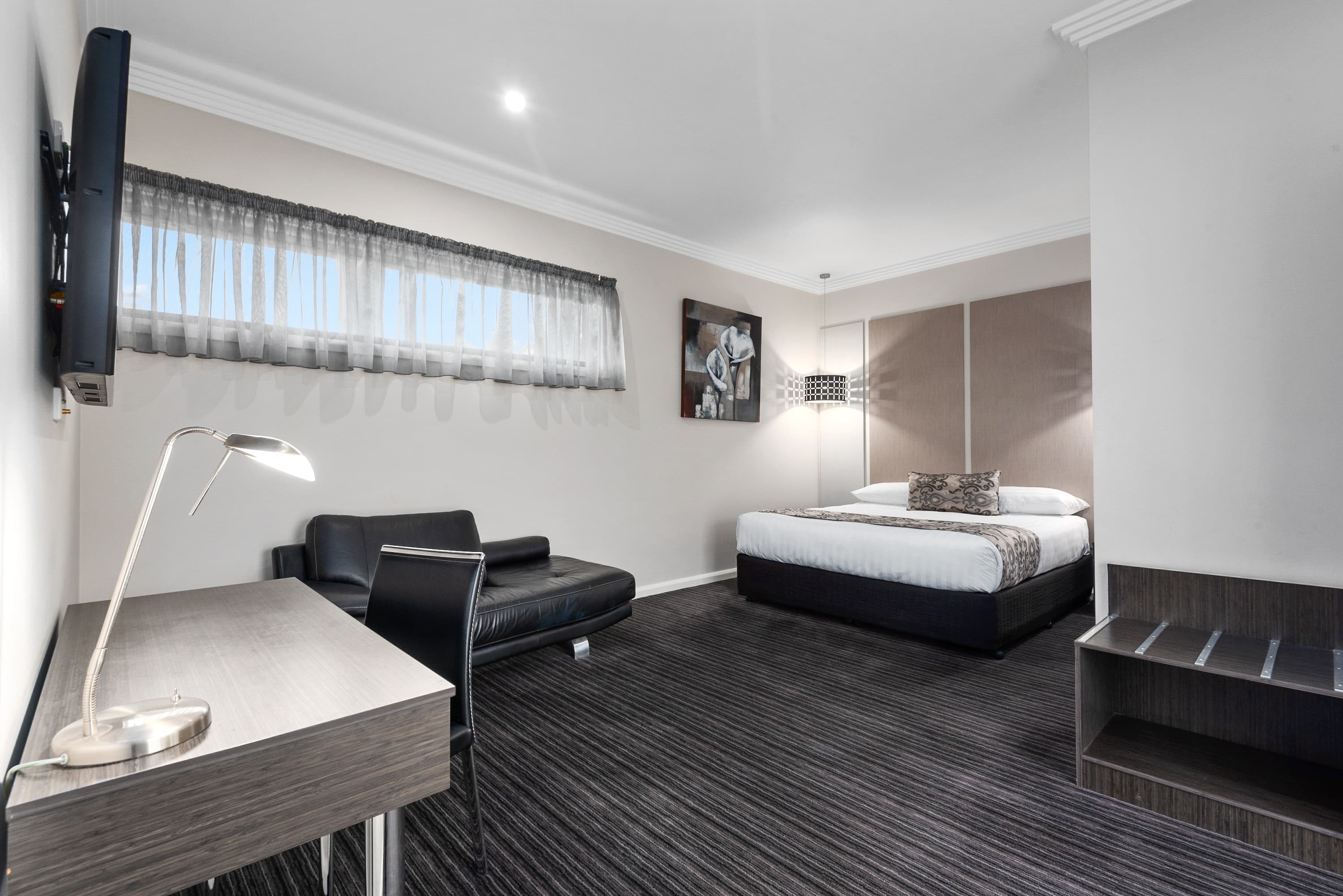 Comfort Inn Deakin Palms — 33