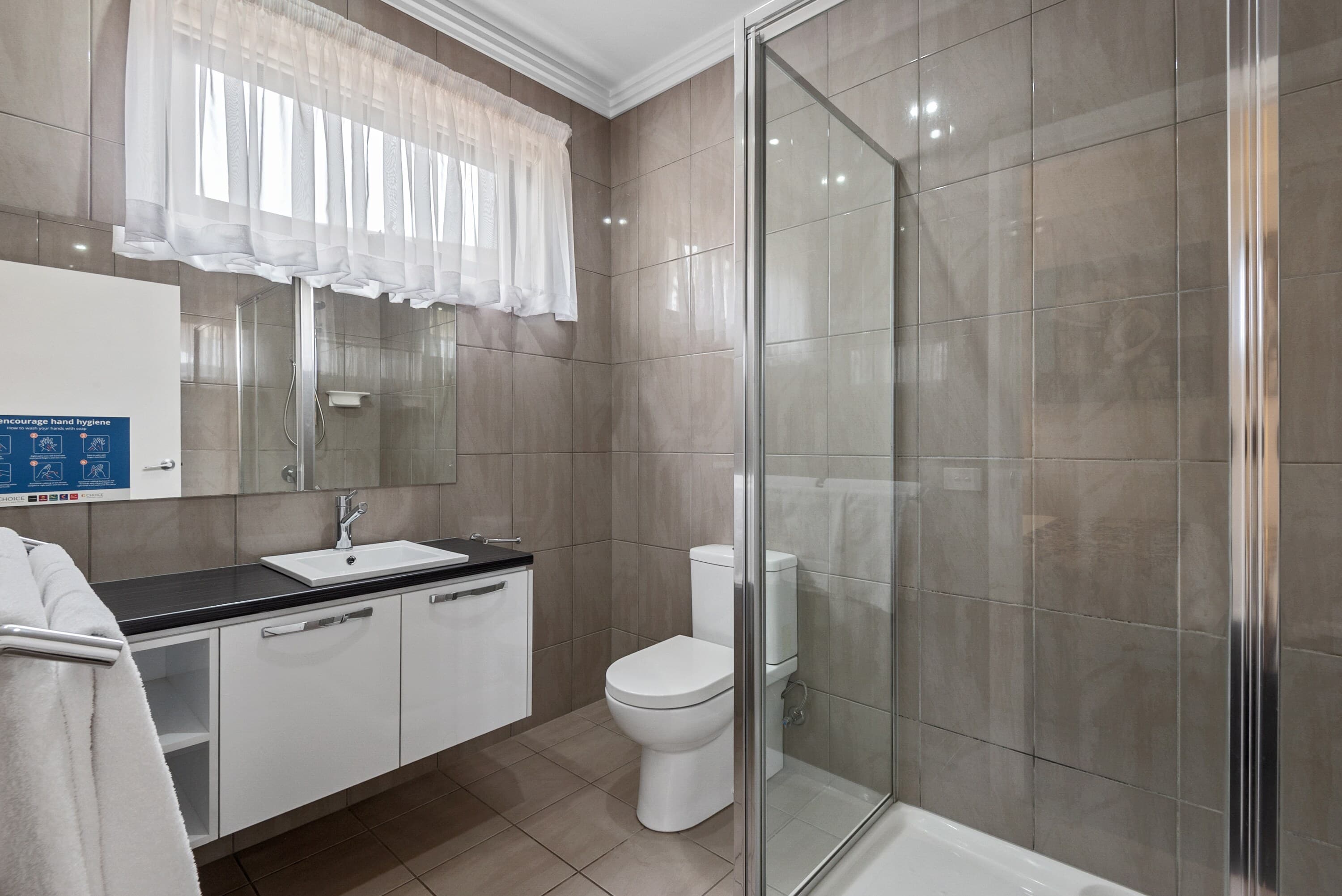 Comfort Inn Deakin Palms — 36
