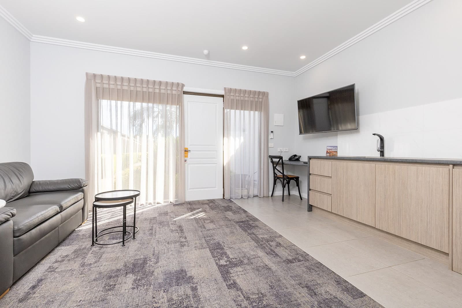 Comfort Inn Deakin Palms — 40