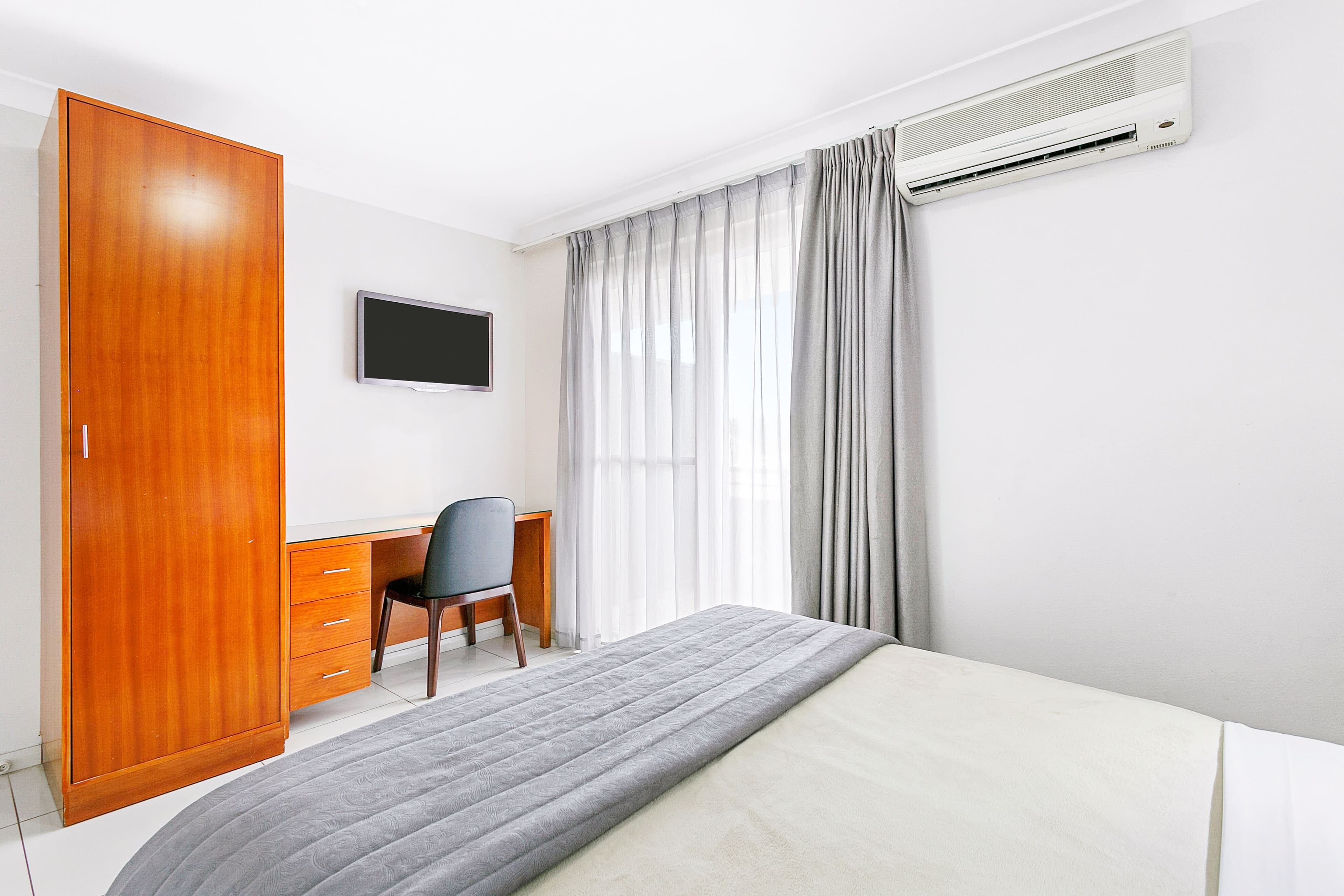 Comfort Inn & Suites Burwood — 6