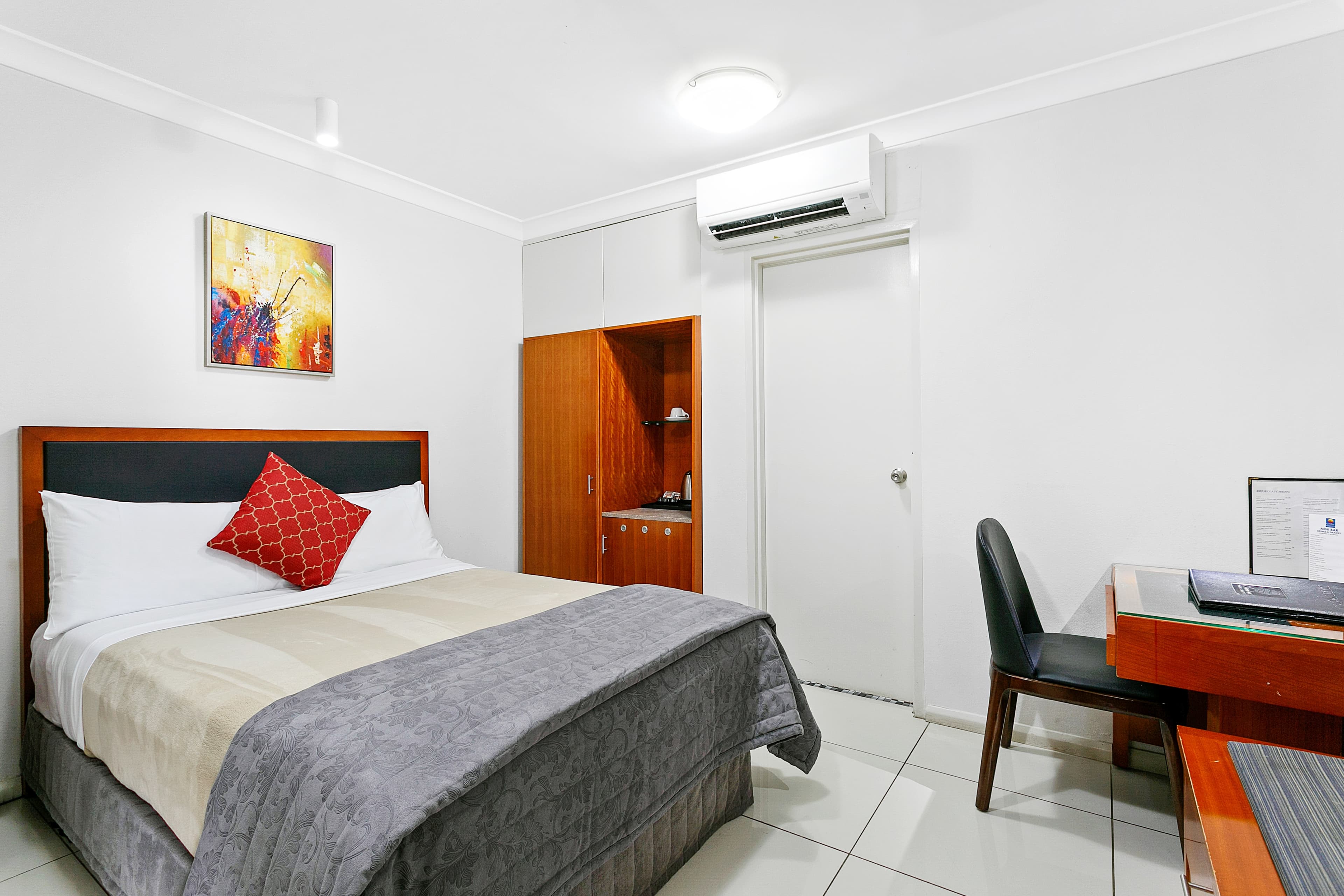 Comfort Inn & Suites Burwood — 15
