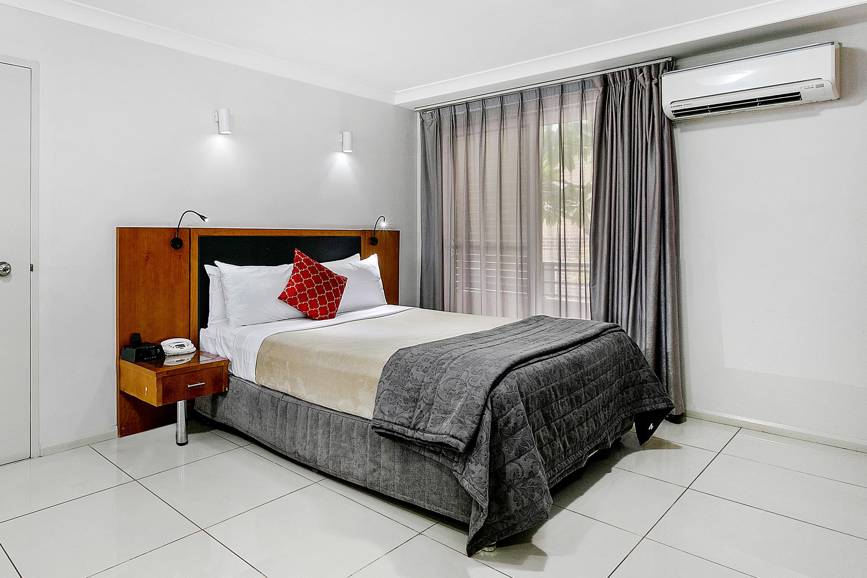 Comfort Inn & Suites Burwood — 19