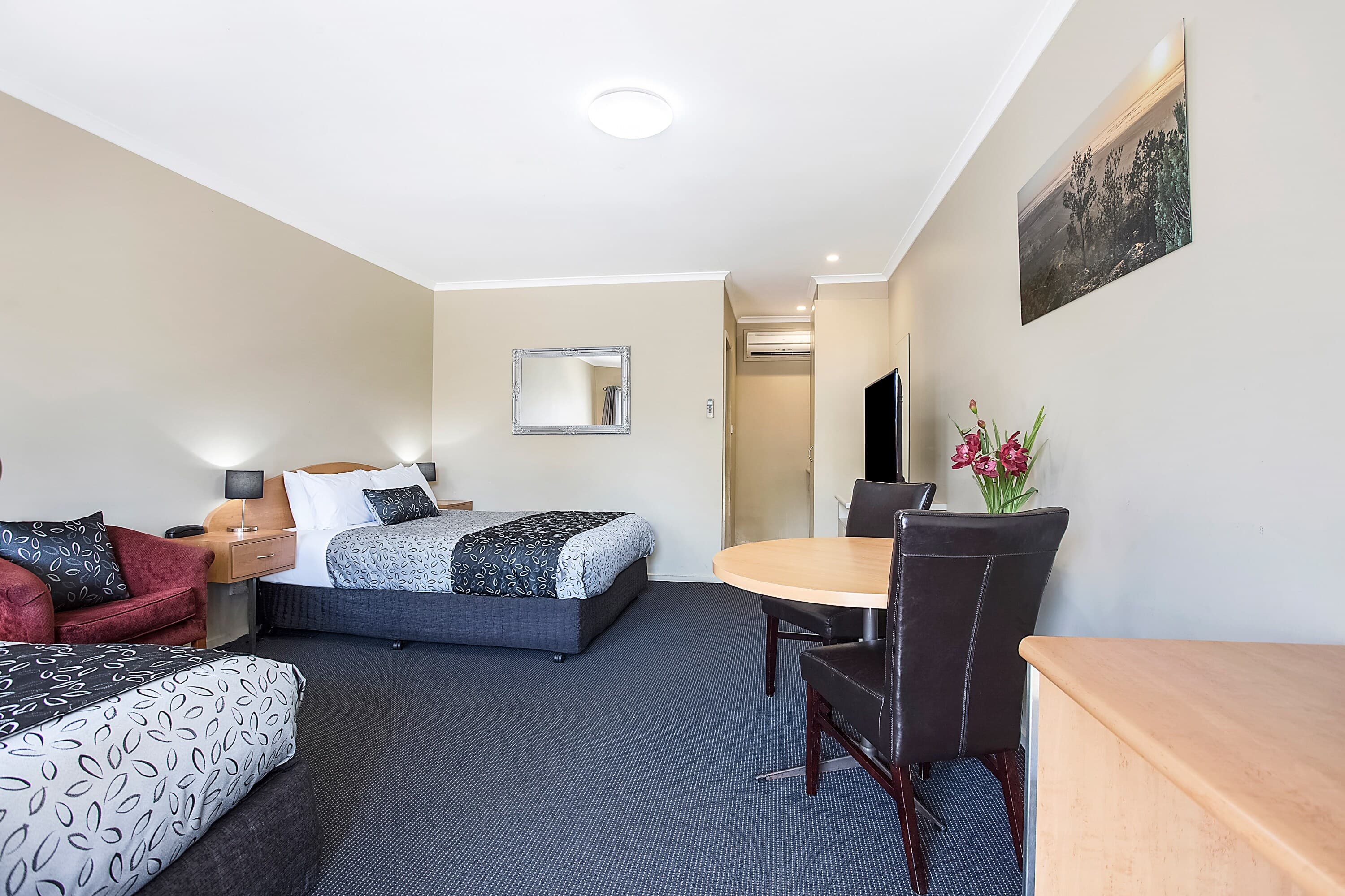 Comfort Inn May Park — 7