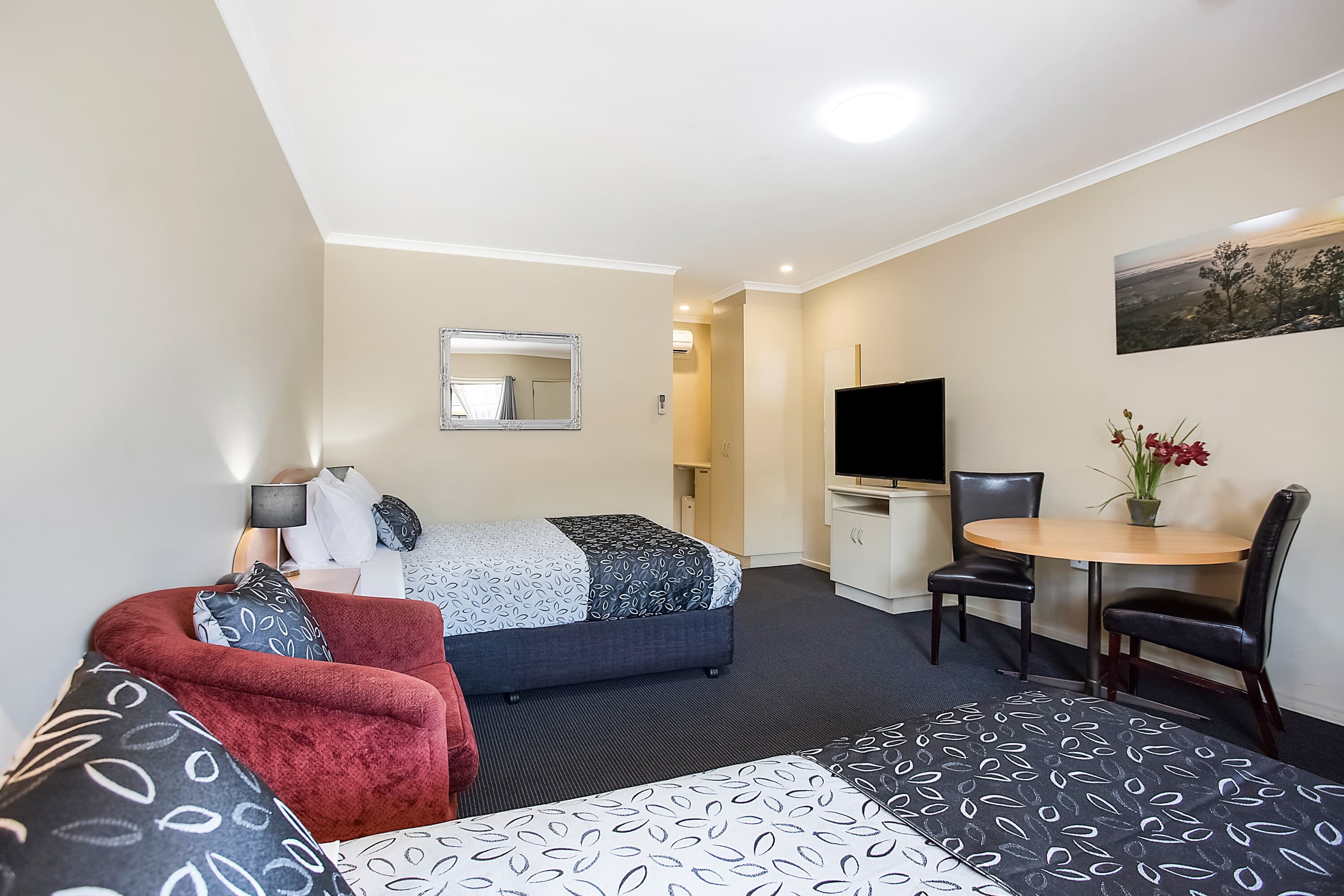 Comfort Inn May Park — 8