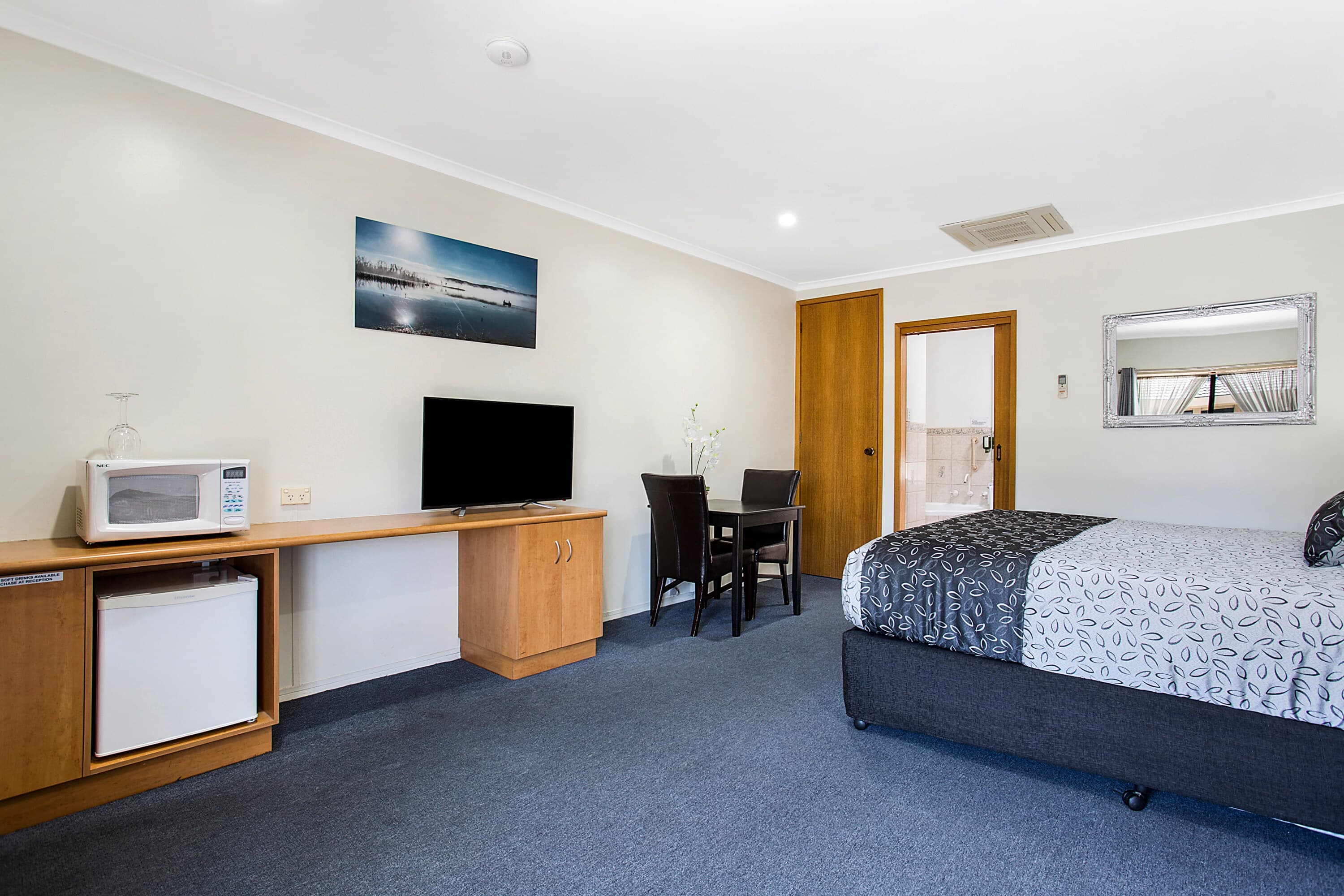 Comfort Inn May Park — 15