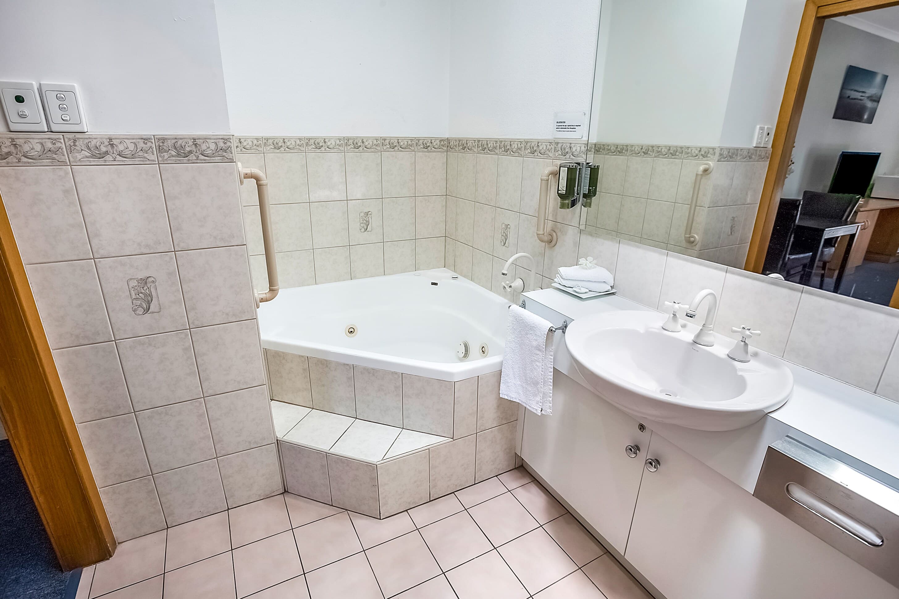 Comfort Inn May Park — 19