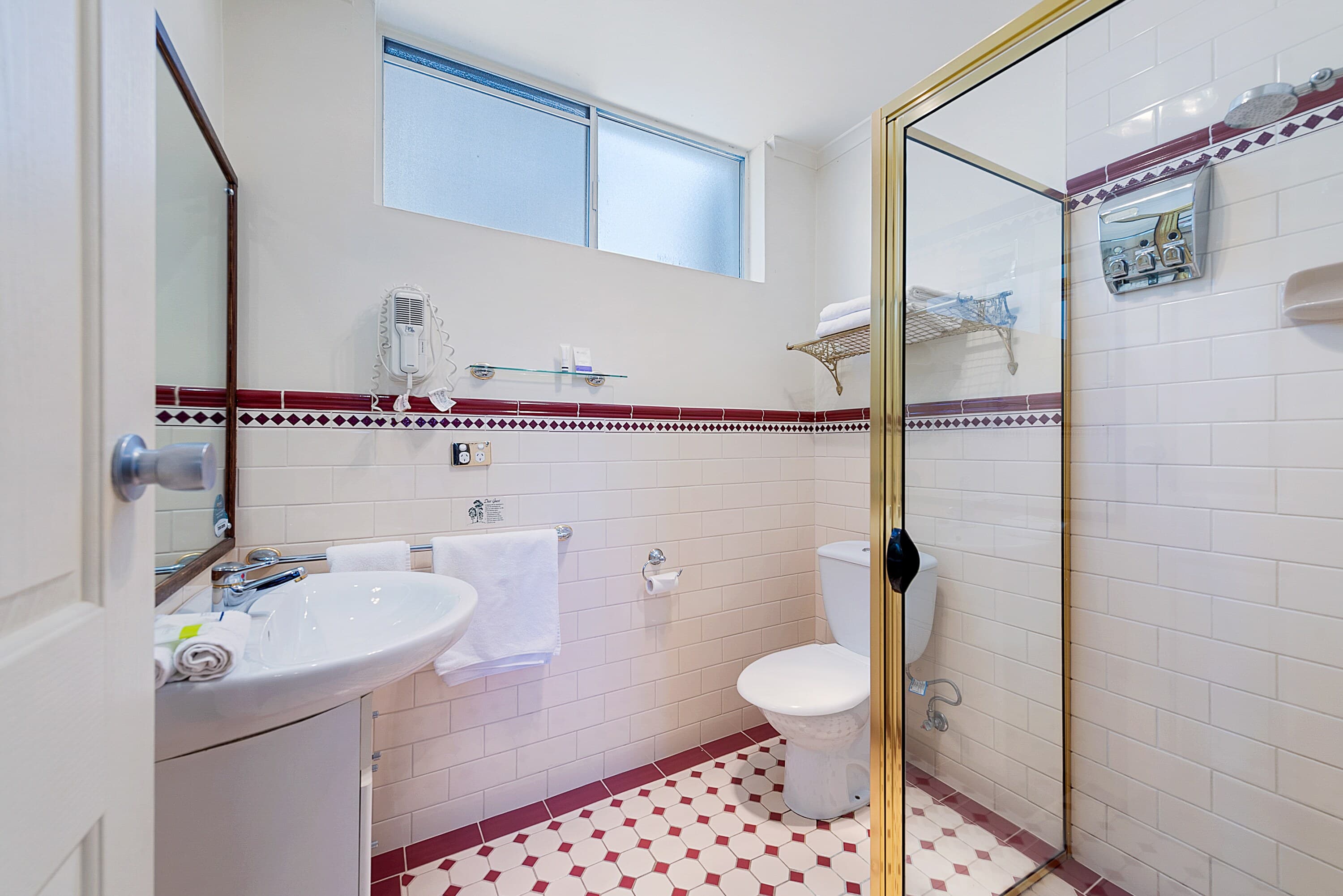 Quality Hotel Colonial Launceston — 35