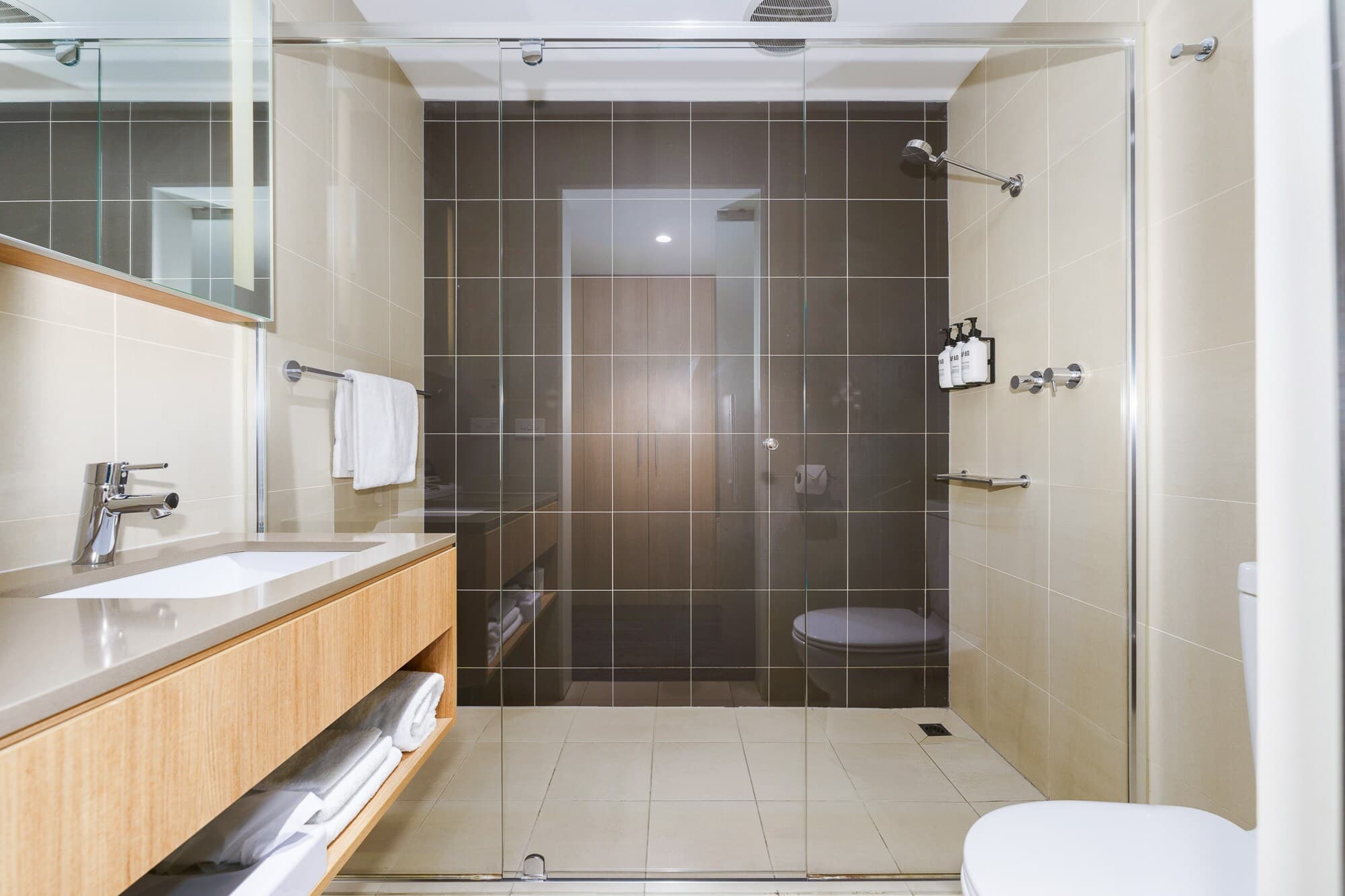 Quality Hotel Parklake Shepparton — 6