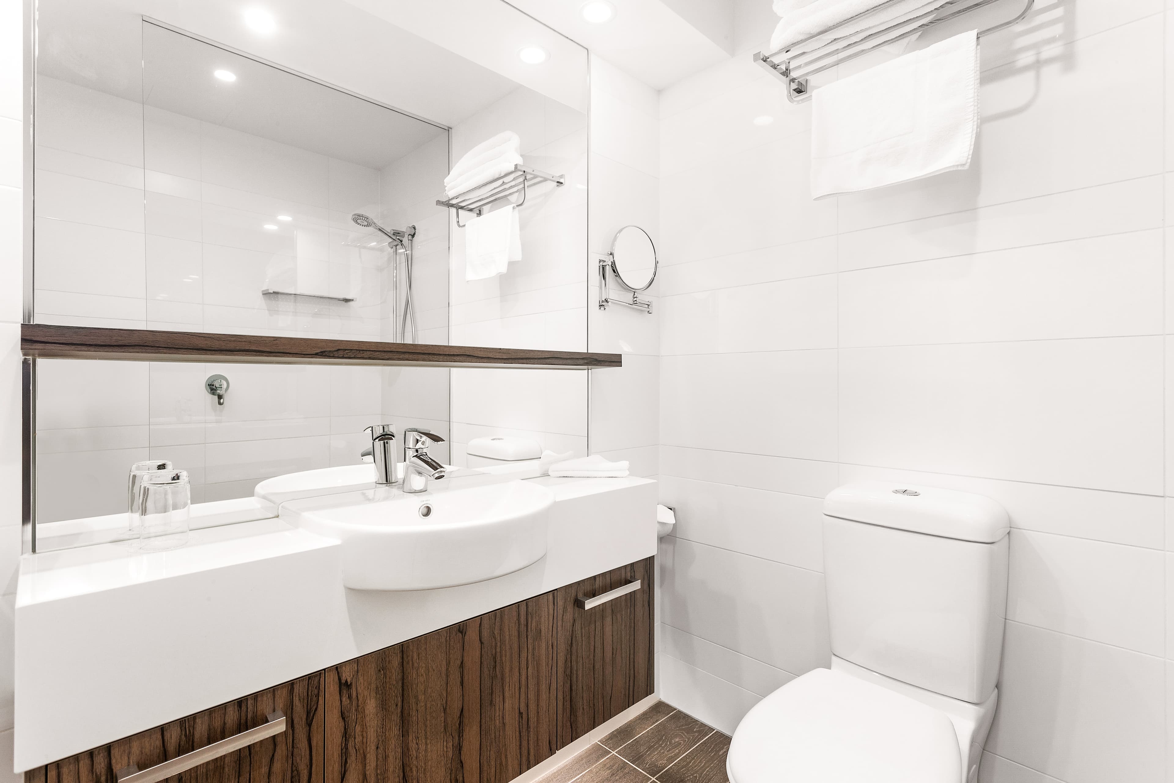 Quality Hotel Taylors Lakes - Image 4