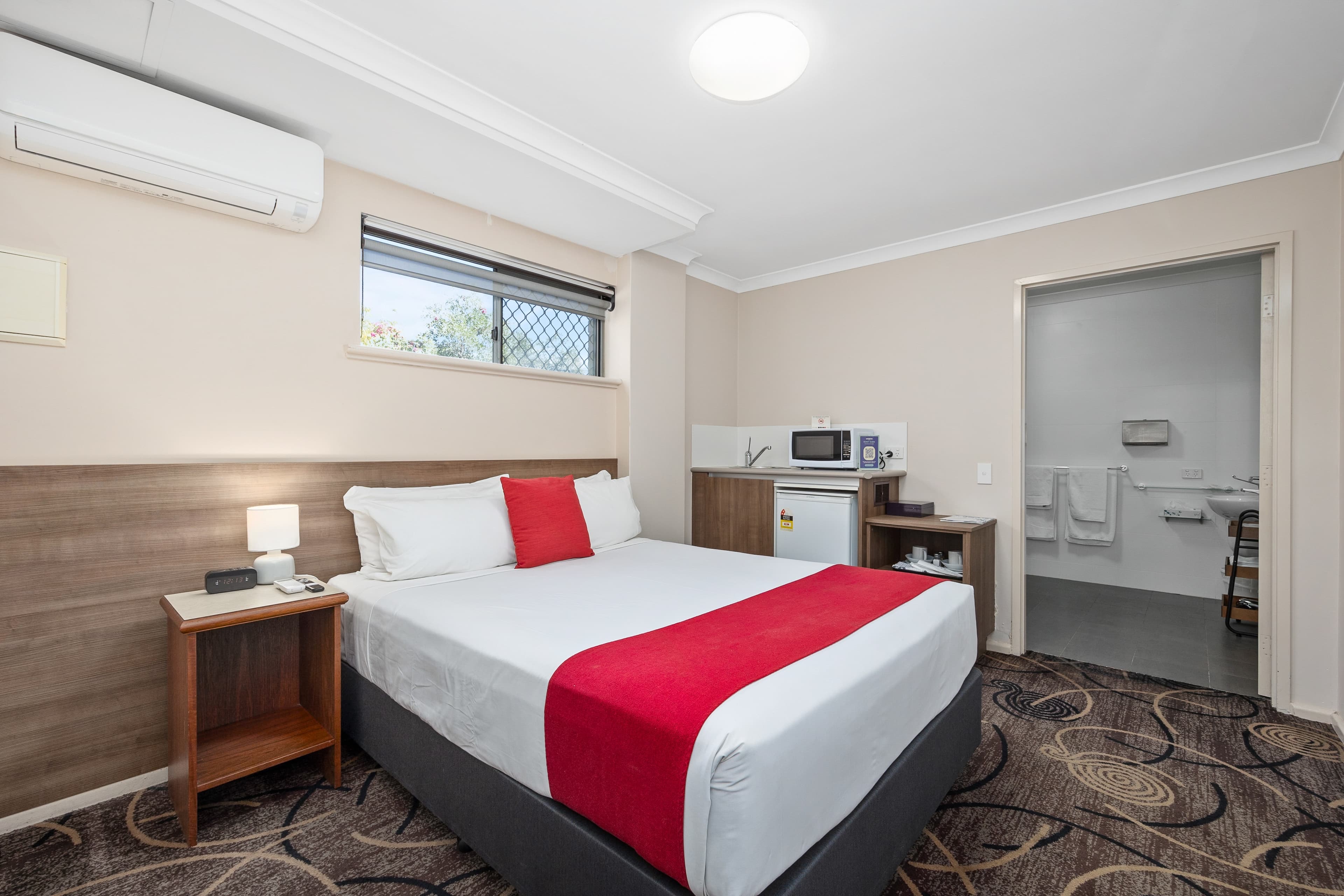 Quality Hotel Bayswater — 19