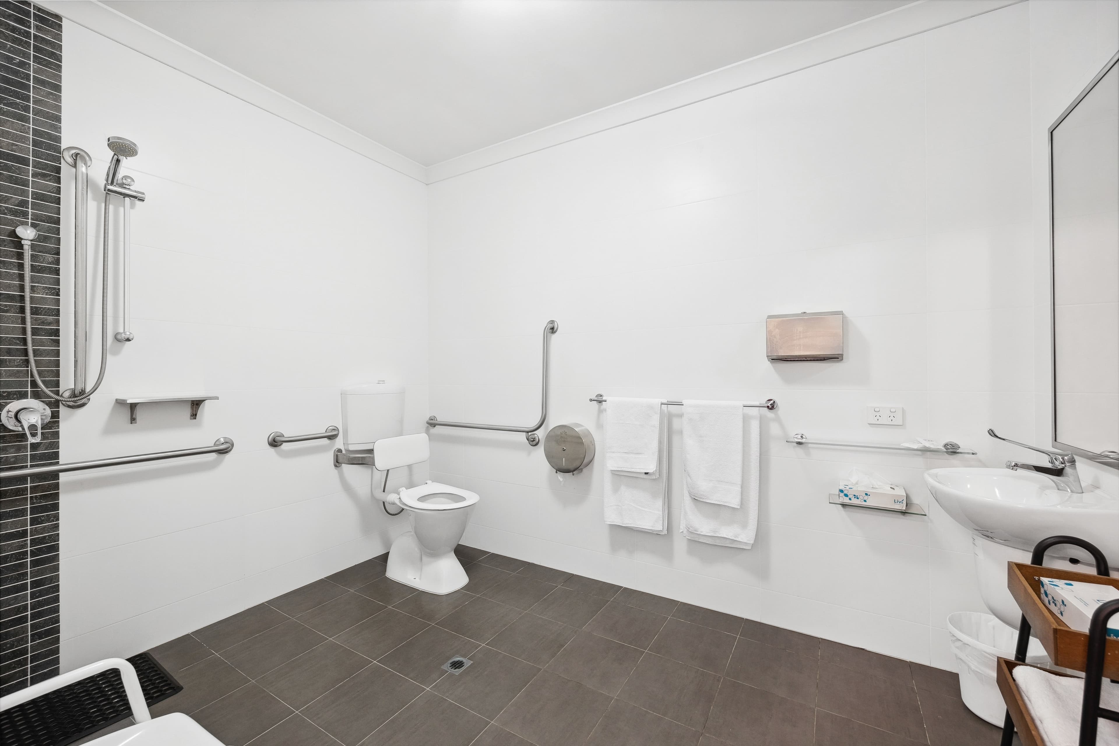 Quality Hotel Bayswater — 20