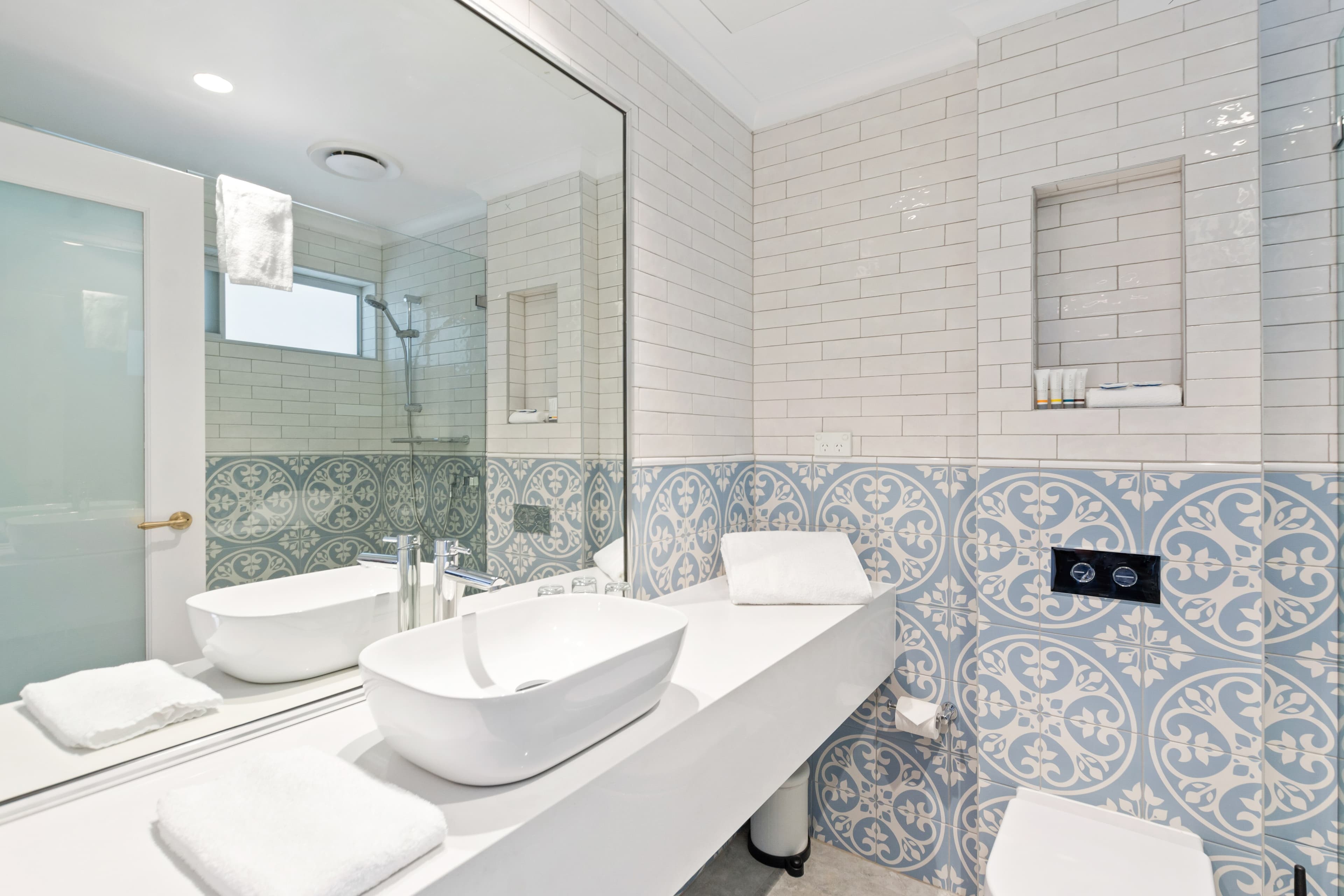 Comfort Inn Towradgi Beach - Image 3