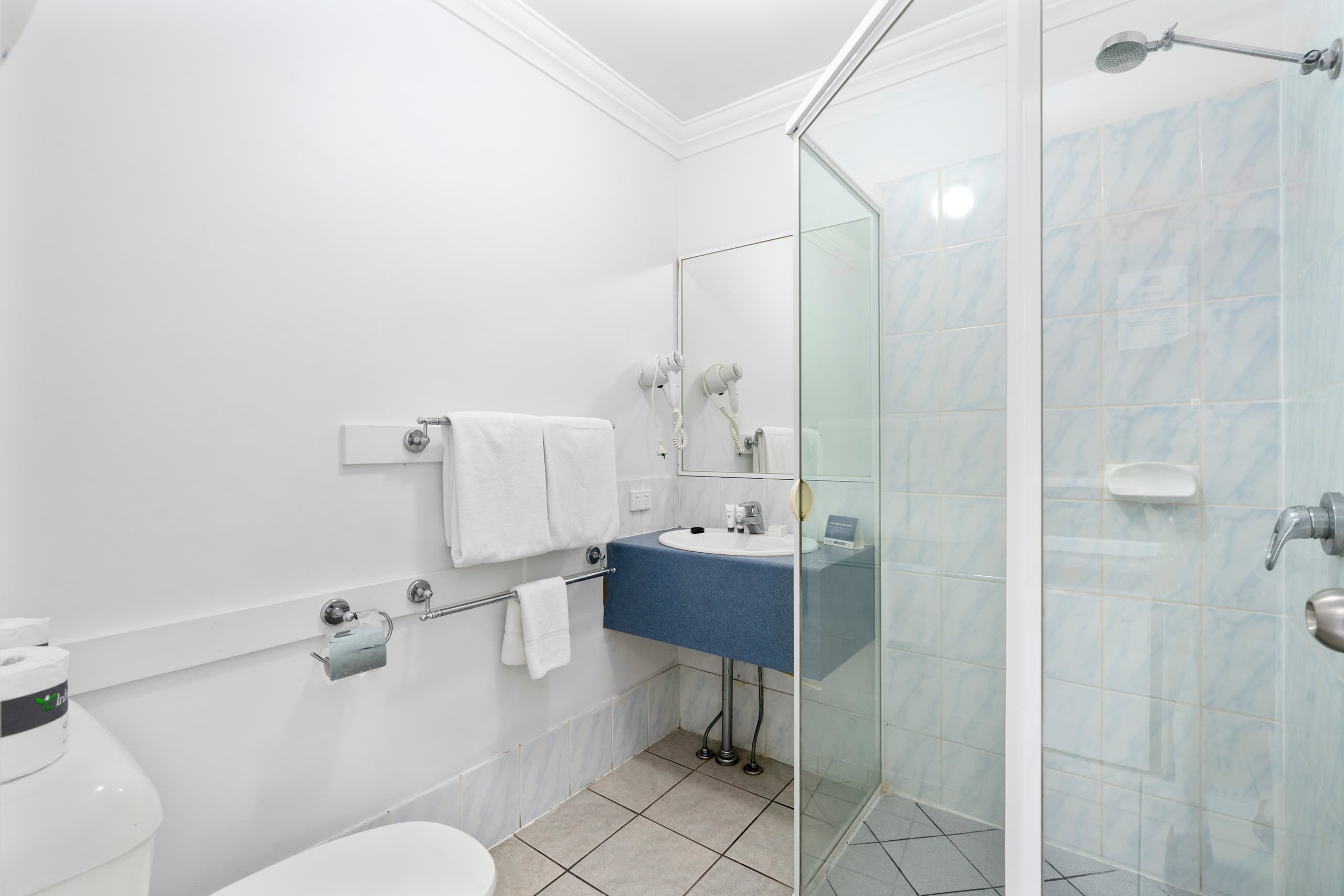 Econo Lodge Waterford — 19