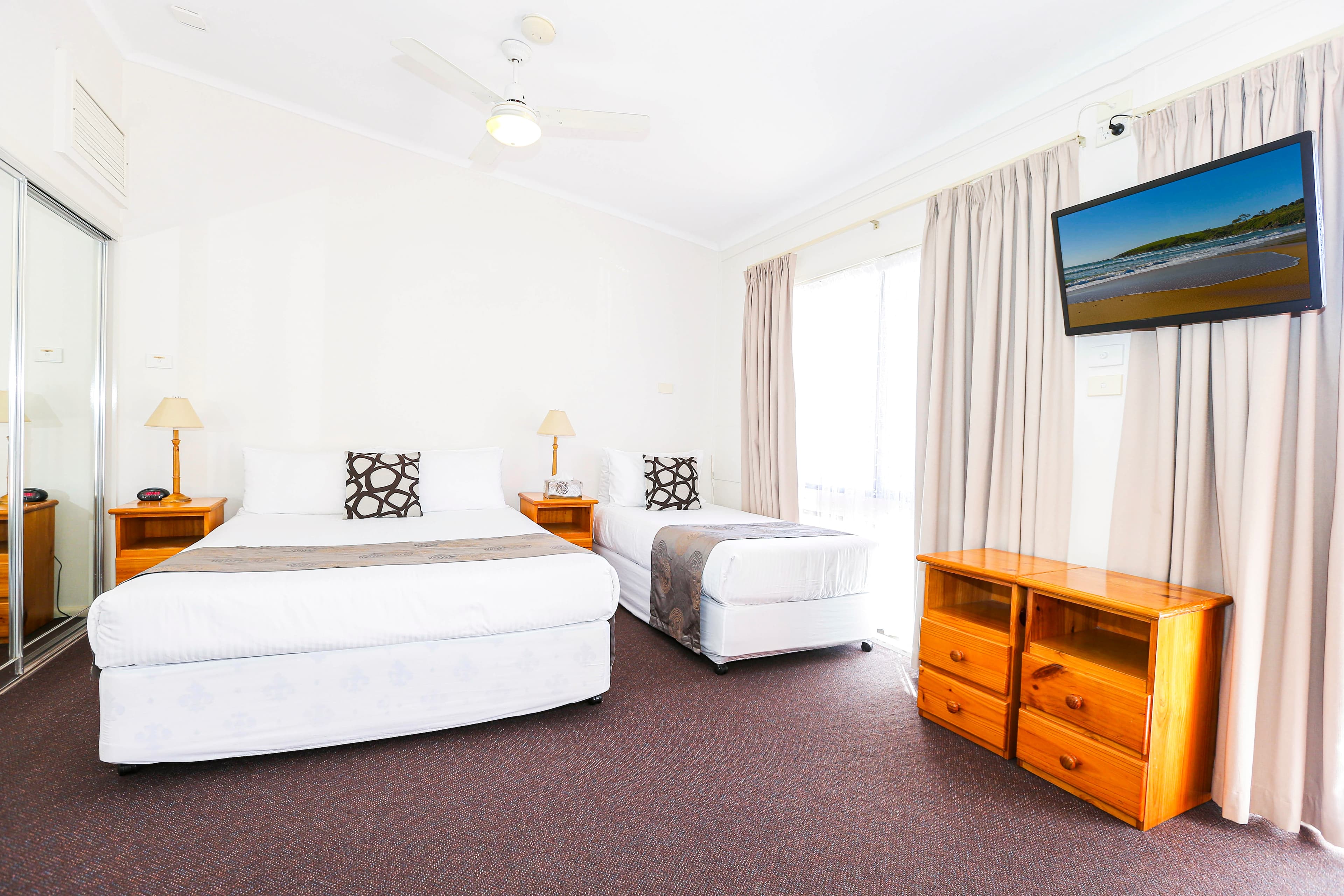 Comfort Inn Premier — 5