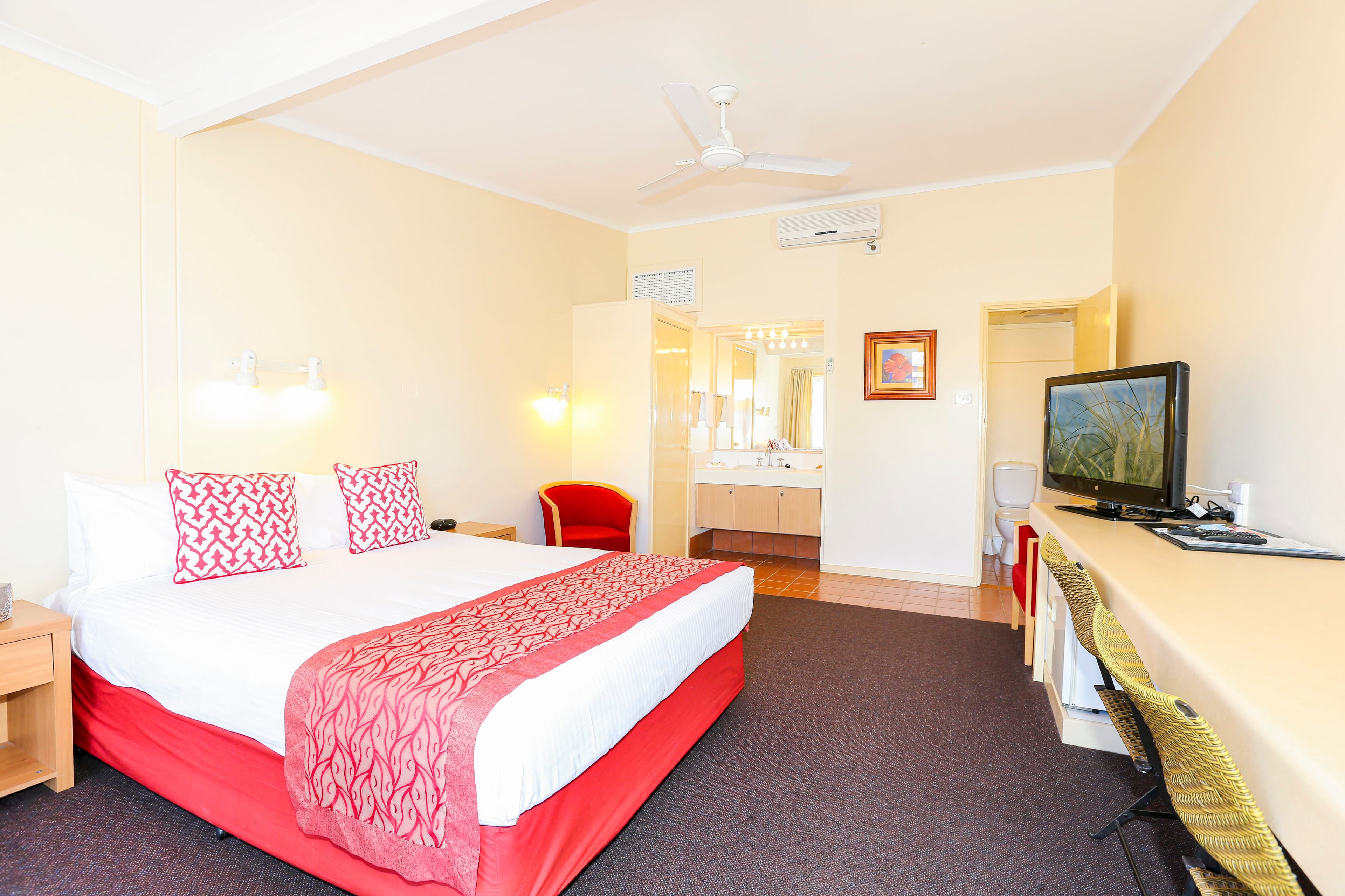 Comfort Inn Premier — 12