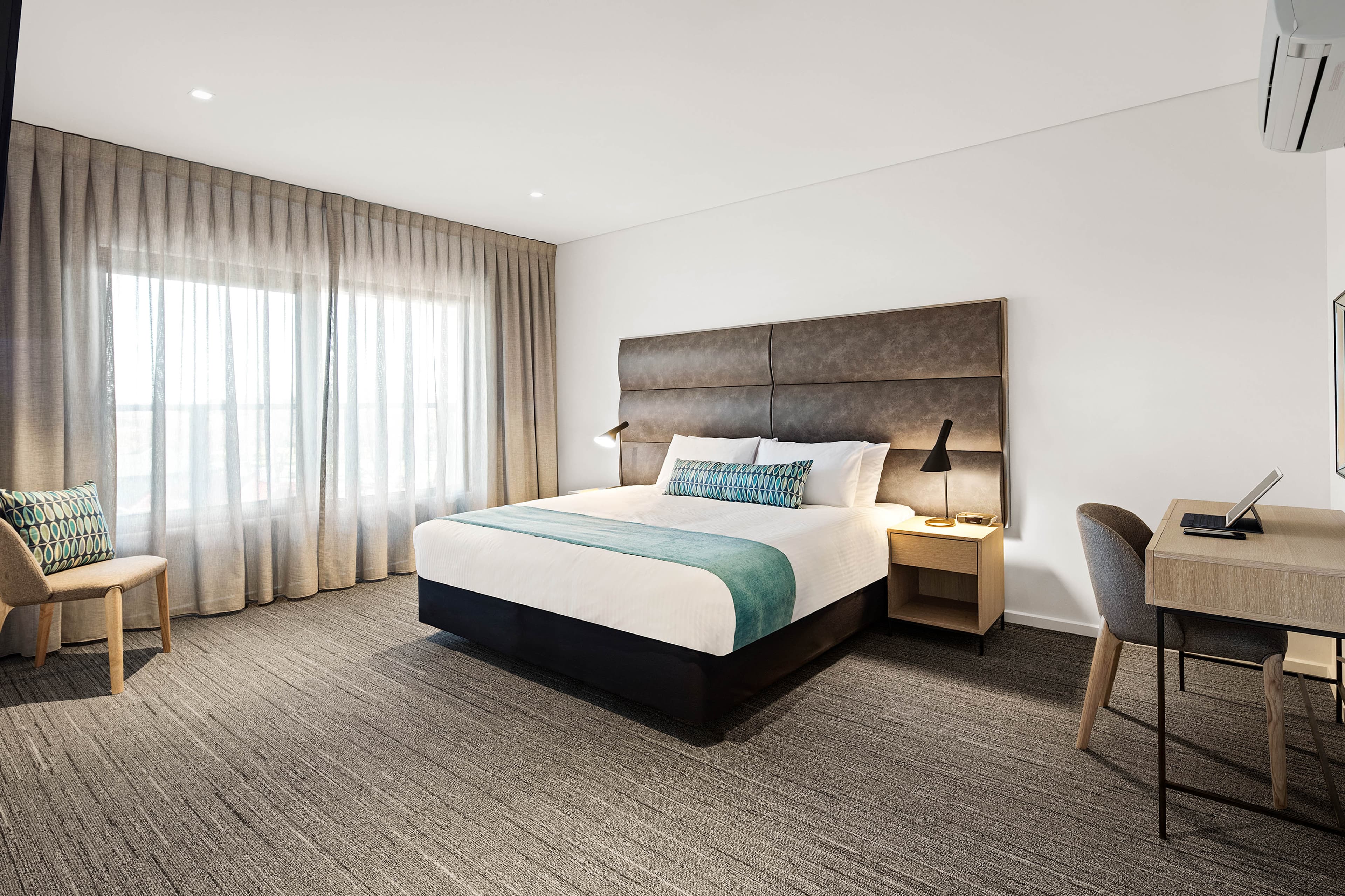 Quality Hotel Lakeside — 6