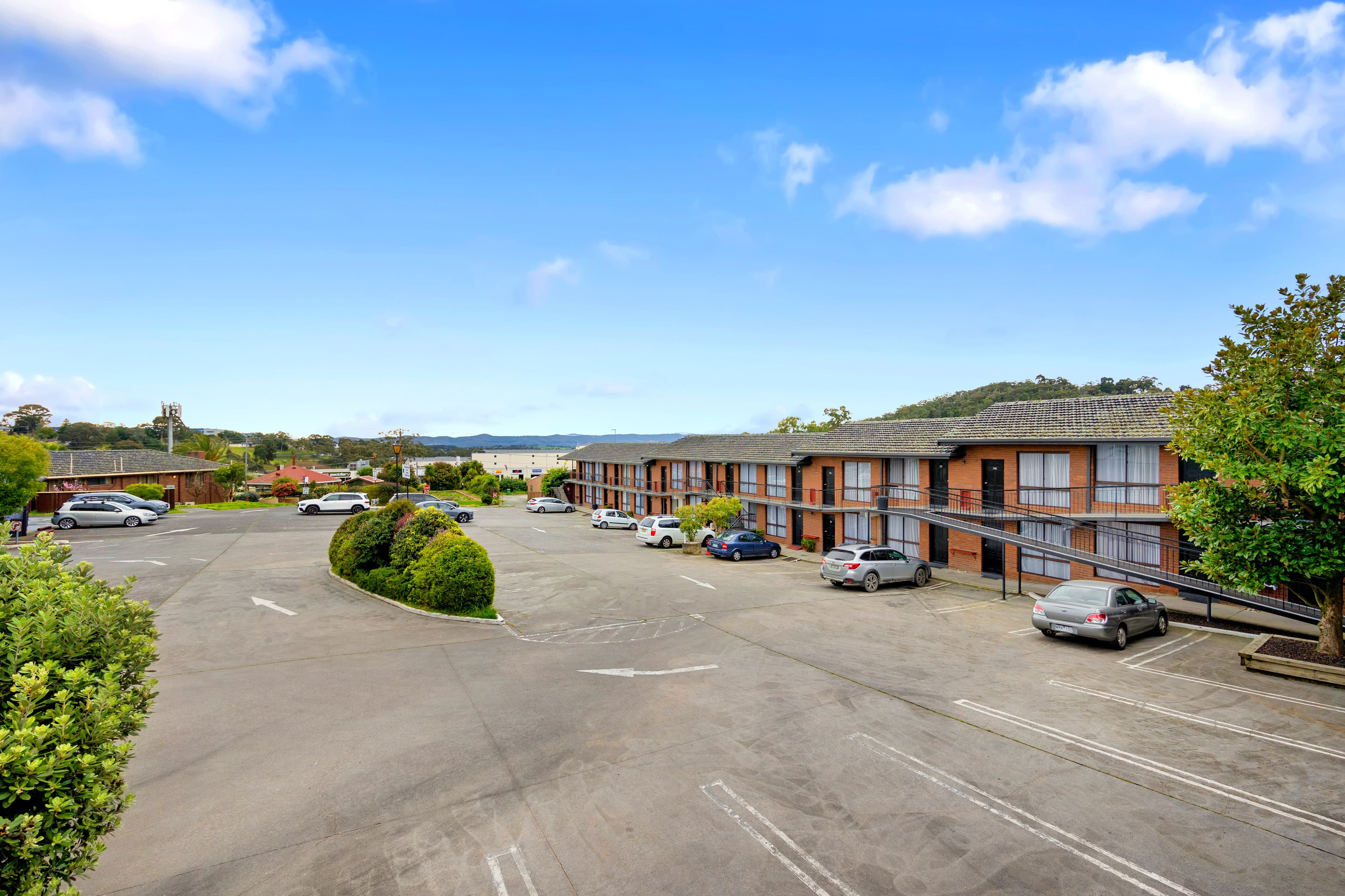 Econo Lodge Lilydale - Image 1