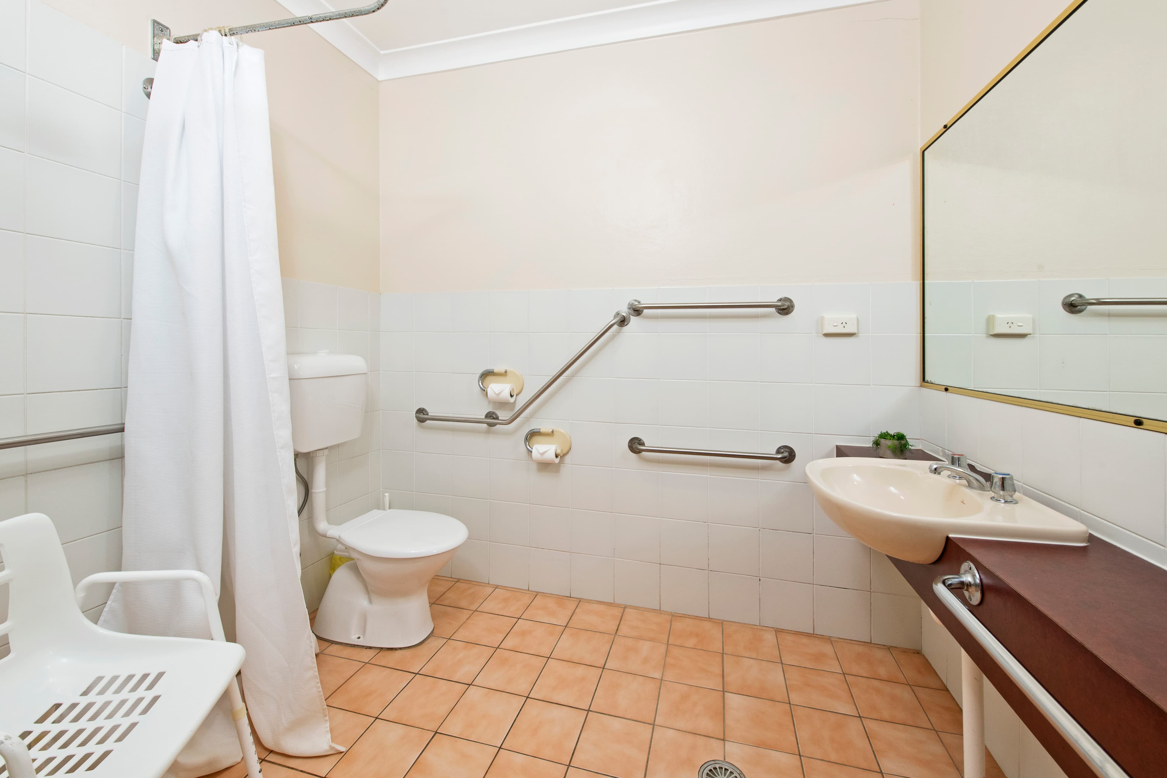 Econo Lodge Savannah Park Tamworth - Image 2