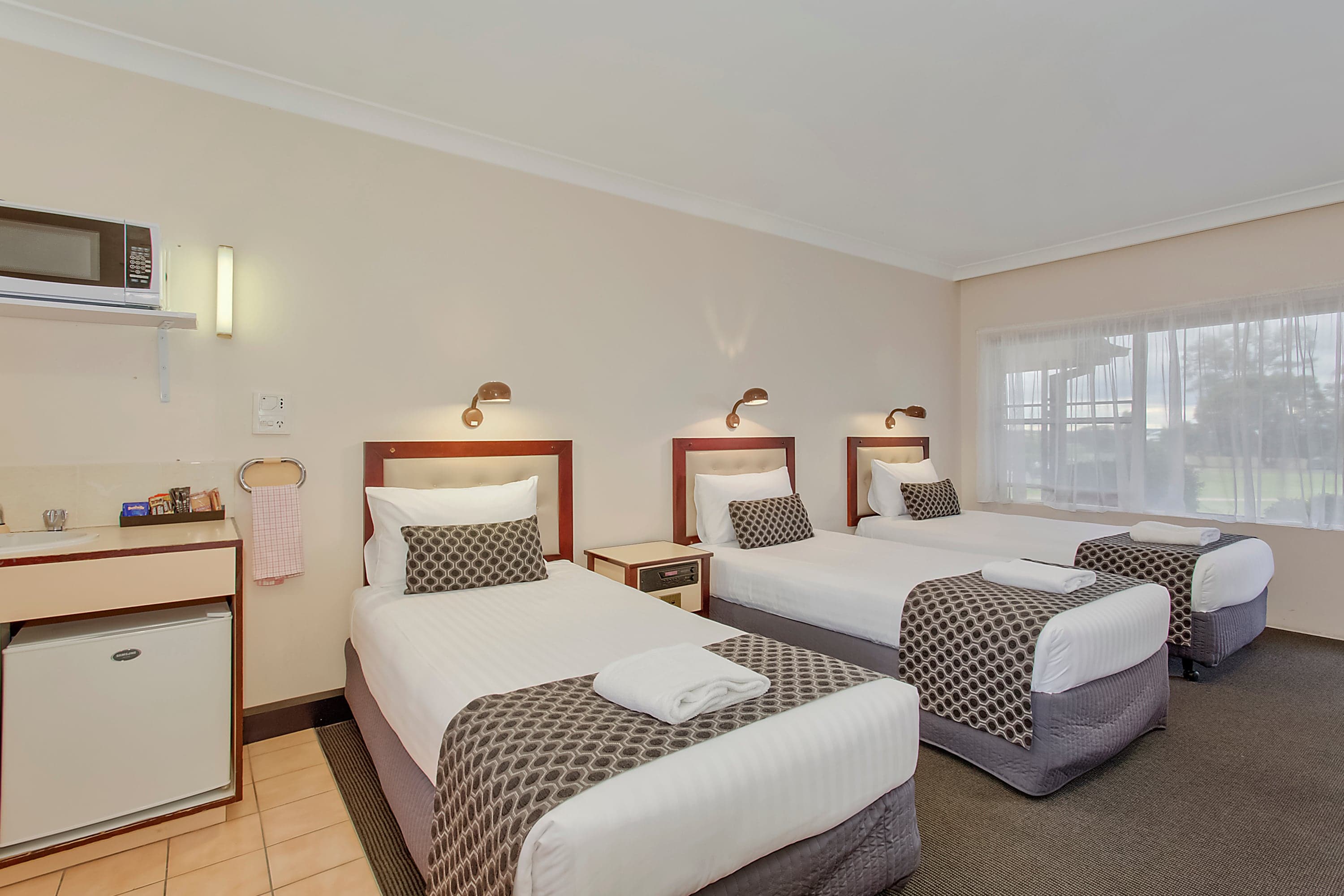 Econo Lodge Savannah Park Tamworth — 17