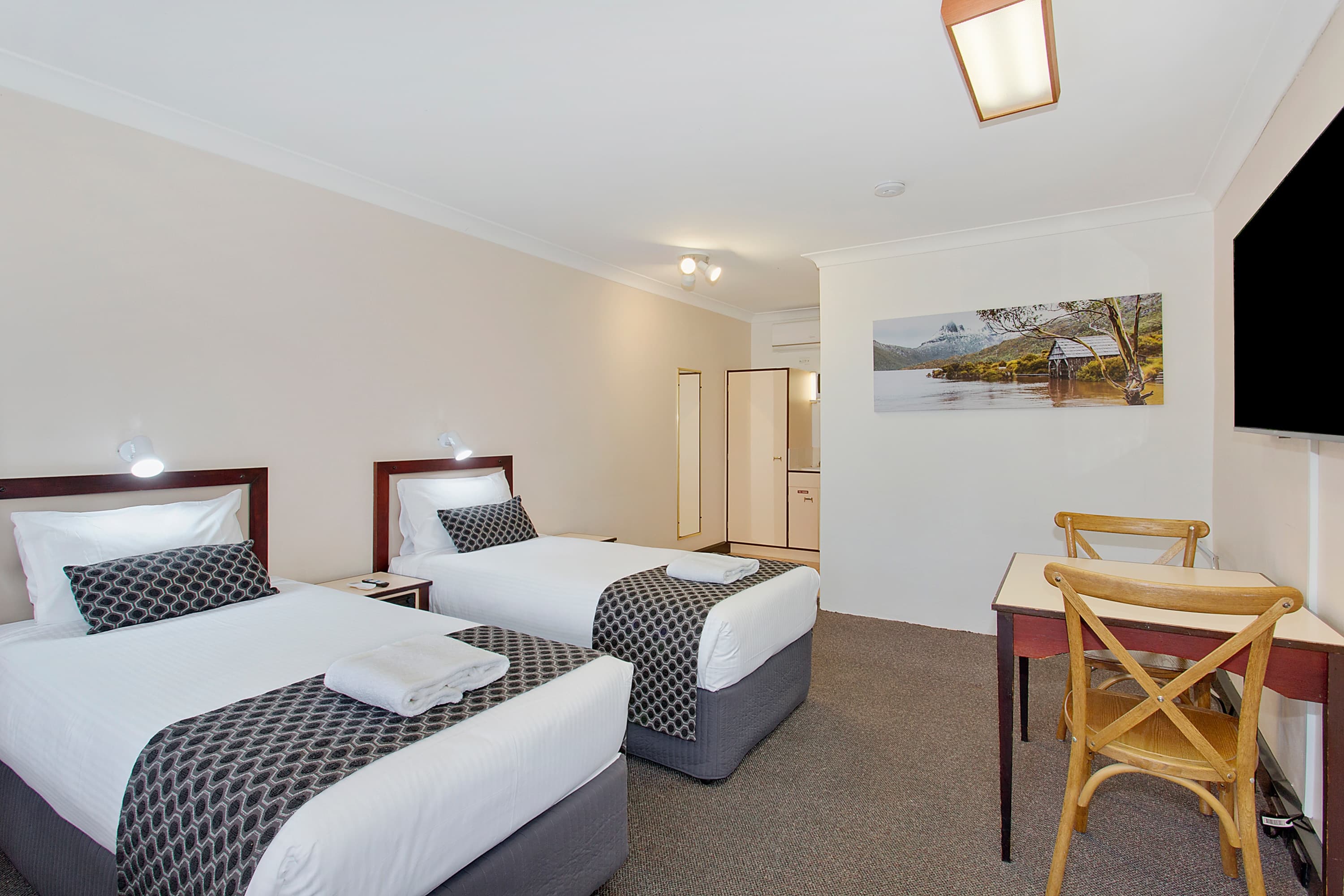 Econo Lodge Savannah Park Tamworth — 12