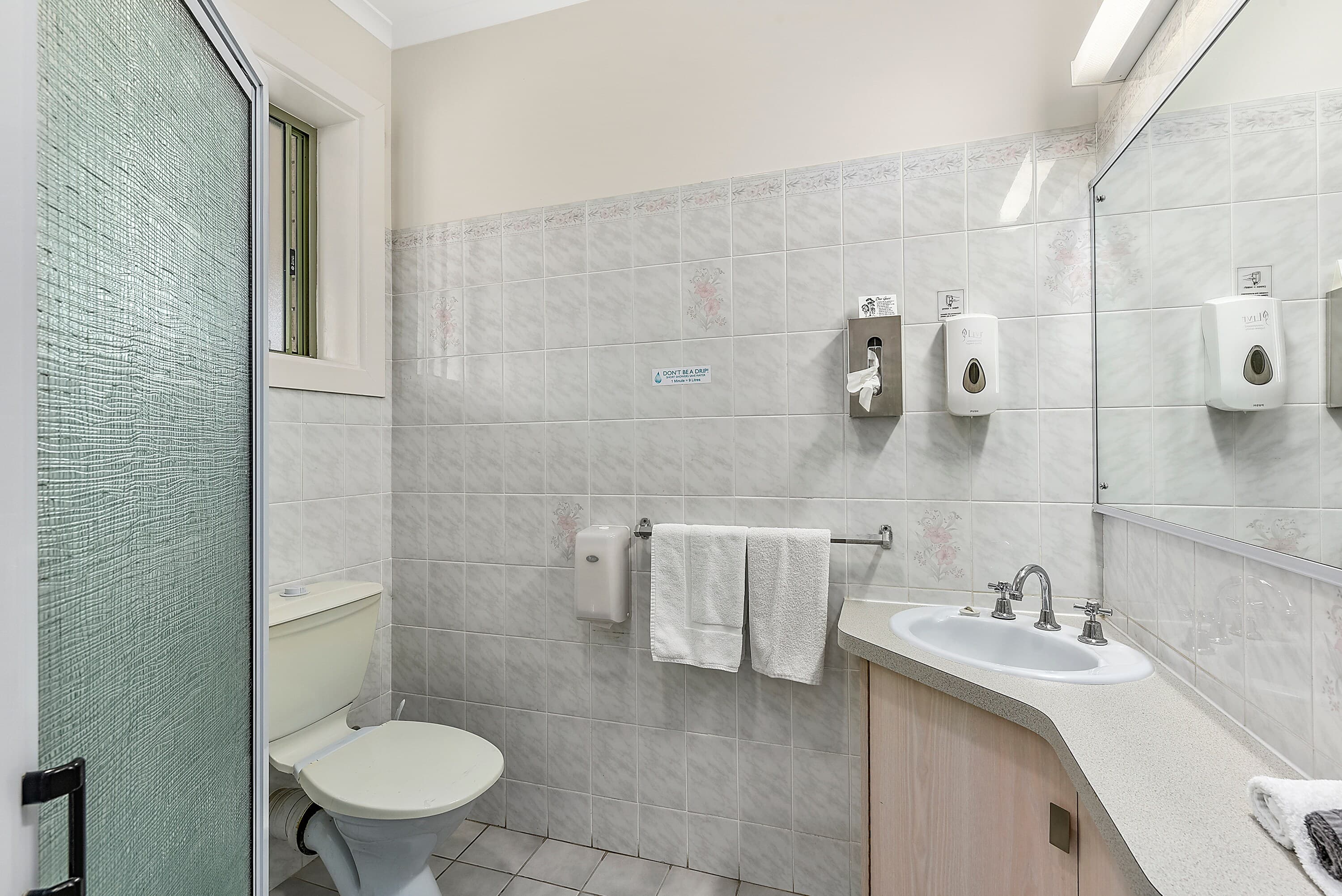 Comfort Inn The Lakes — 13