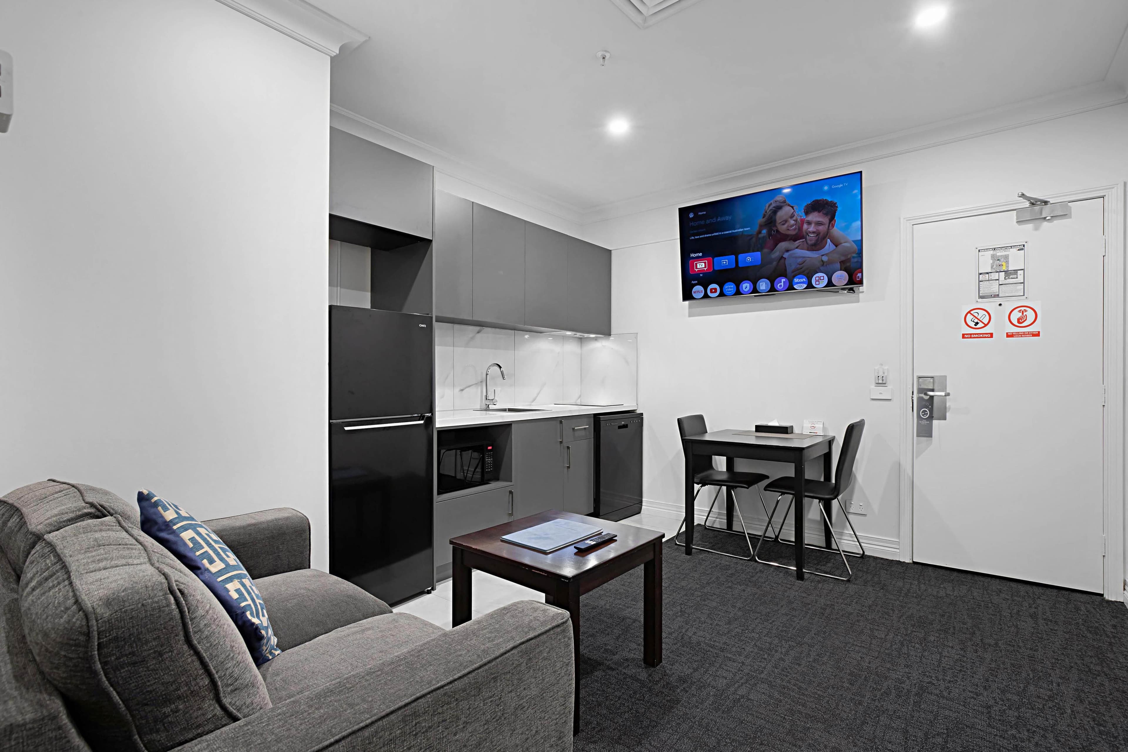 Comfort Apartments Melbourne Central — 22