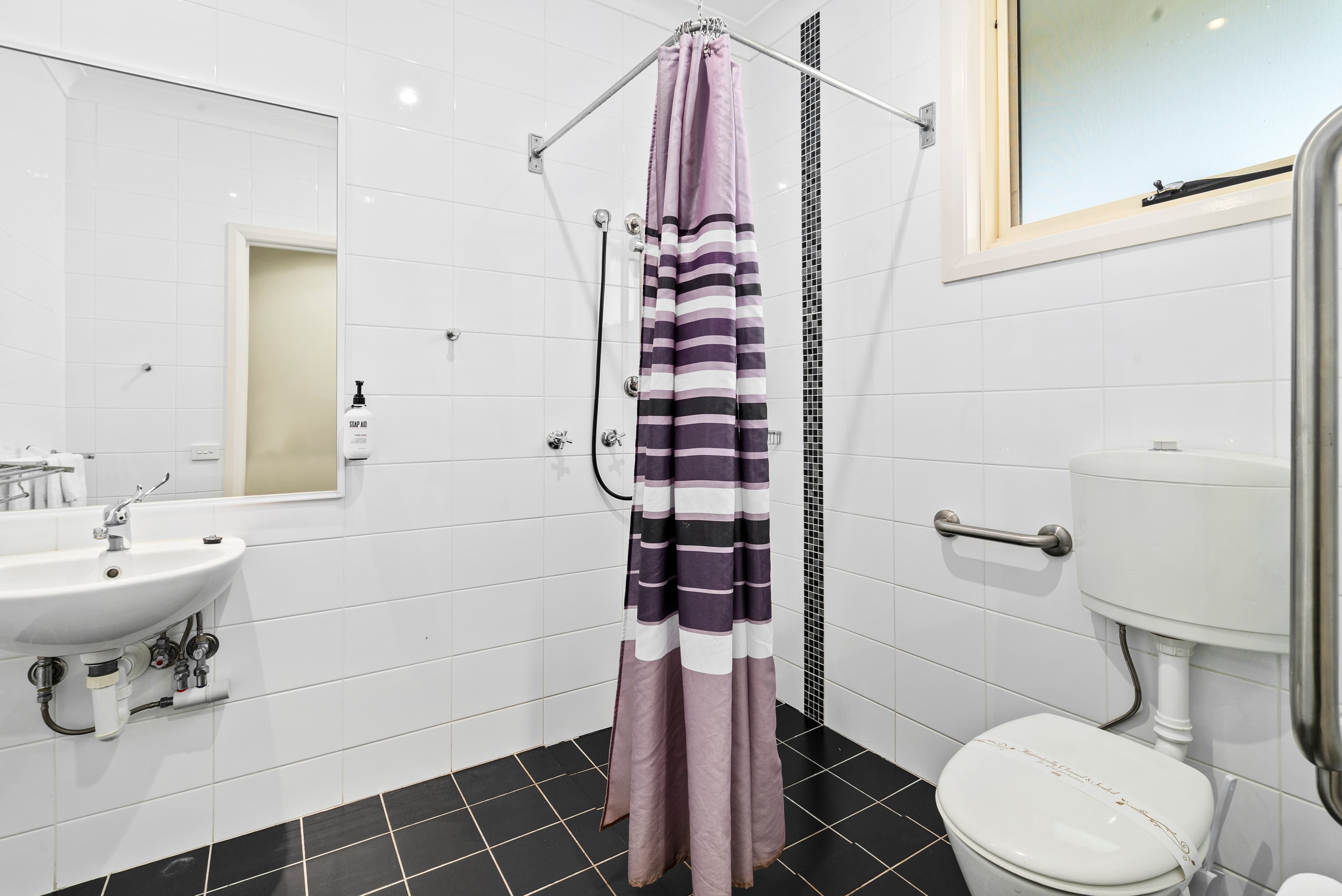 Comfort Inn Bishops Lodge — 10