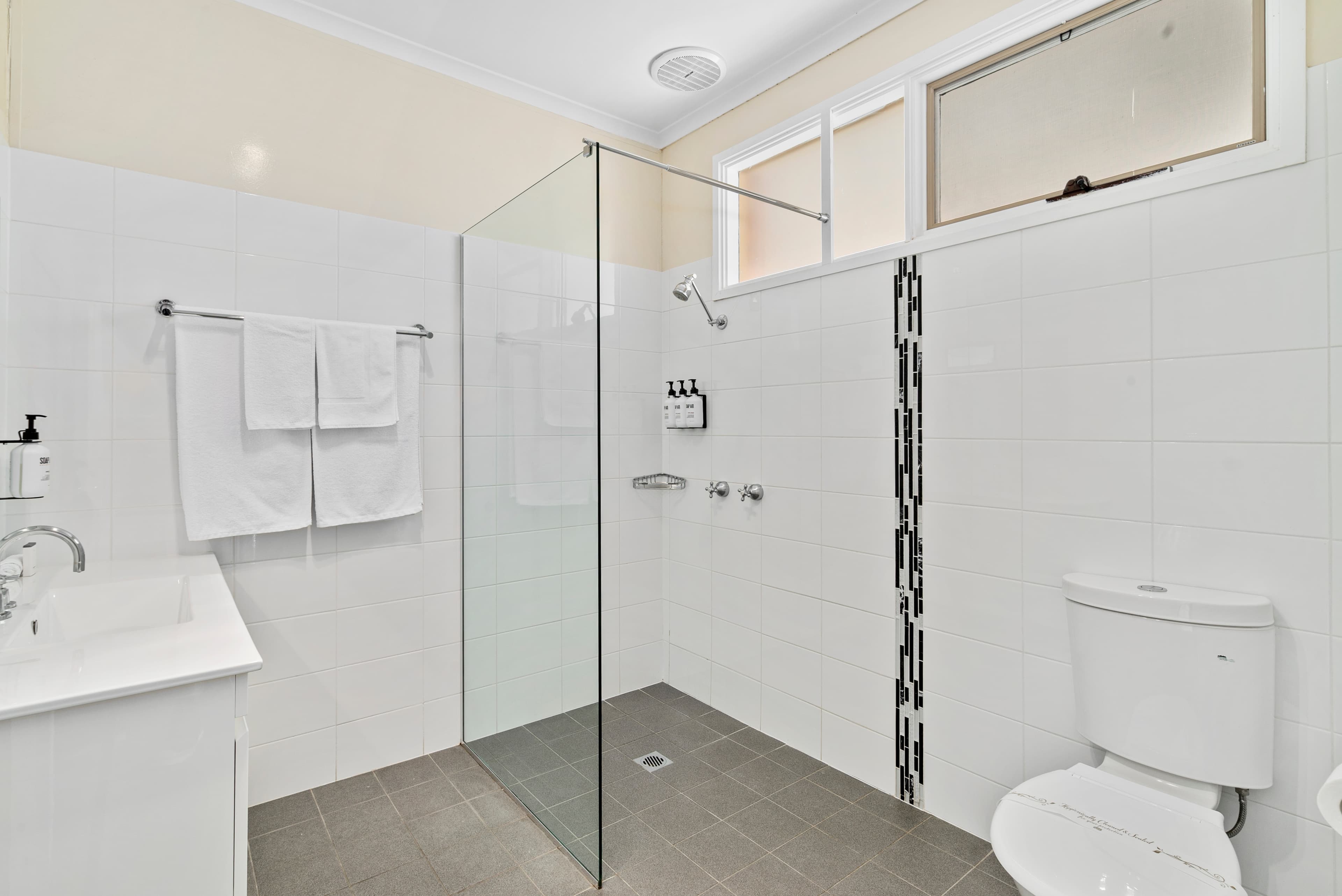Comfort Inn Bishops Lodge — 21
