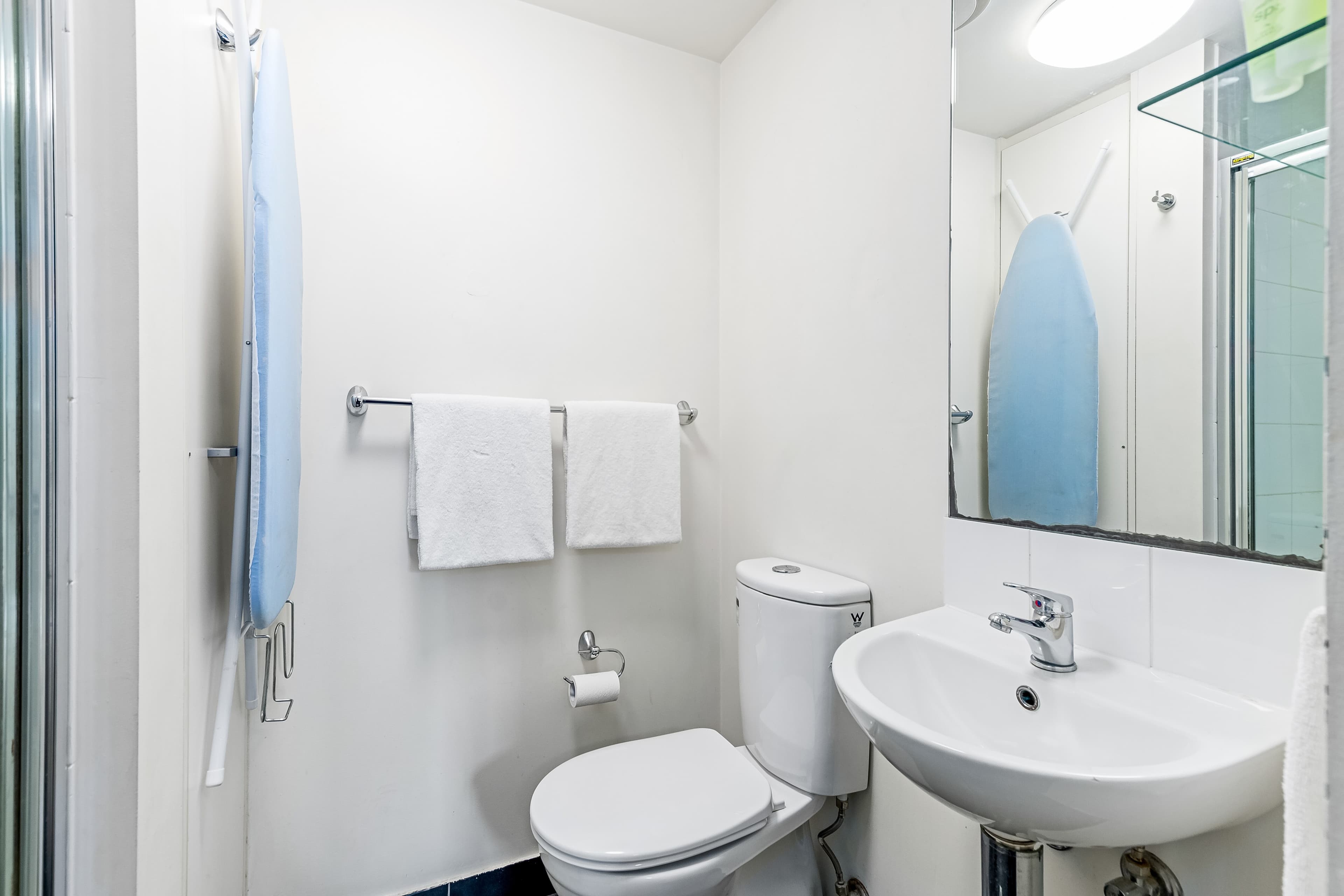 Quality Apartments North Melbourne — 6
