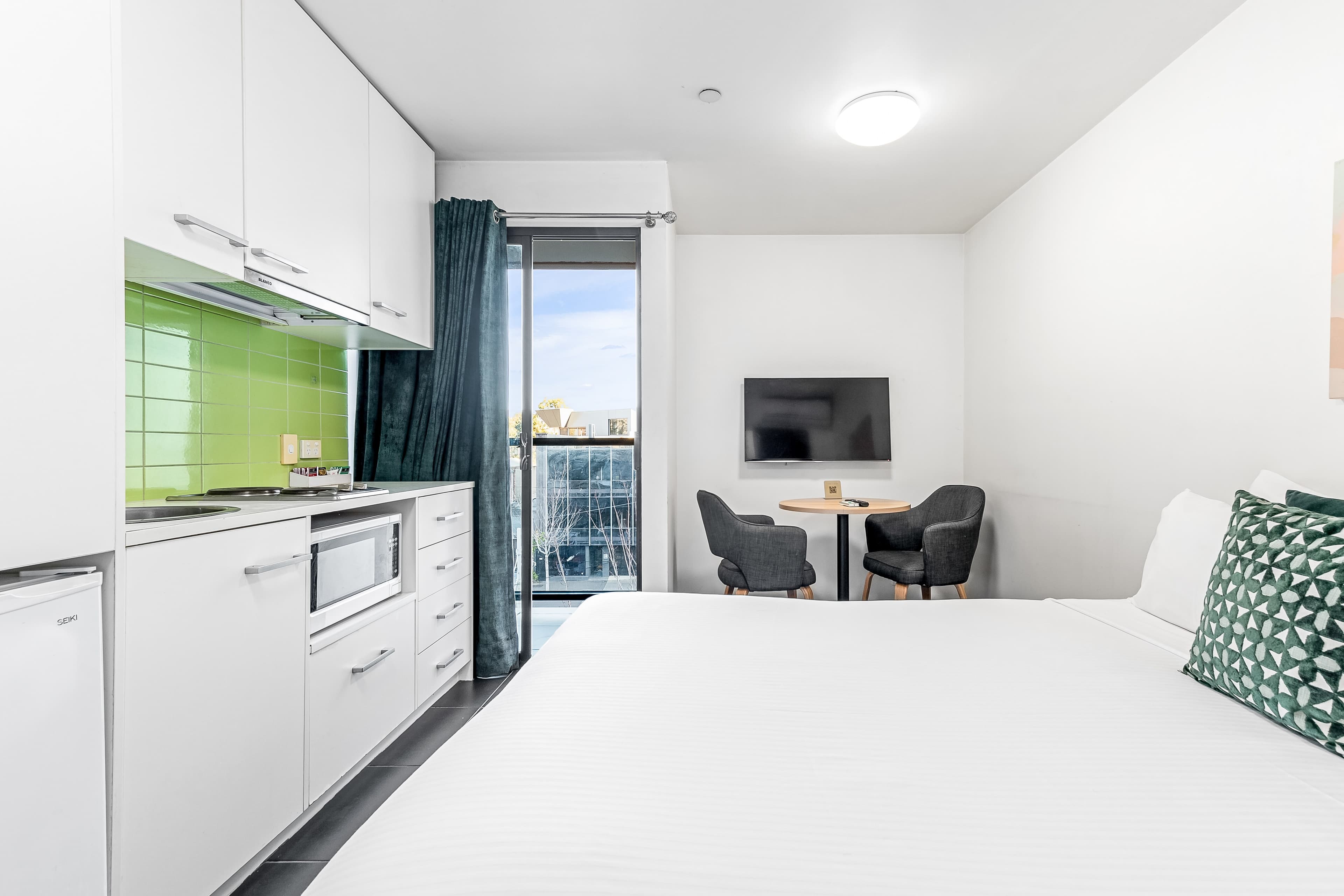 Quality Apartments North Melbourne — 13