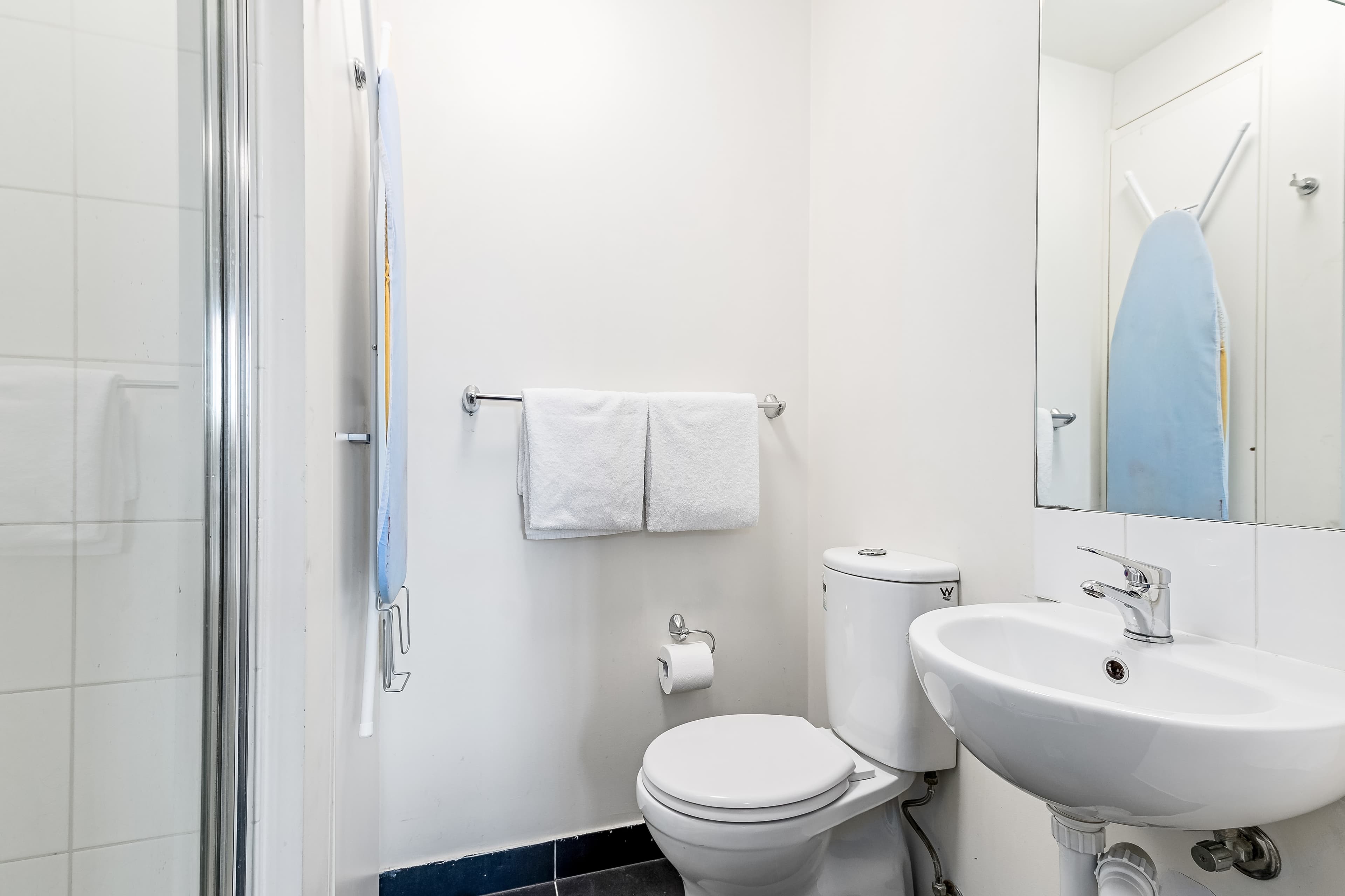 Quality Apartments North Melbourne — 14