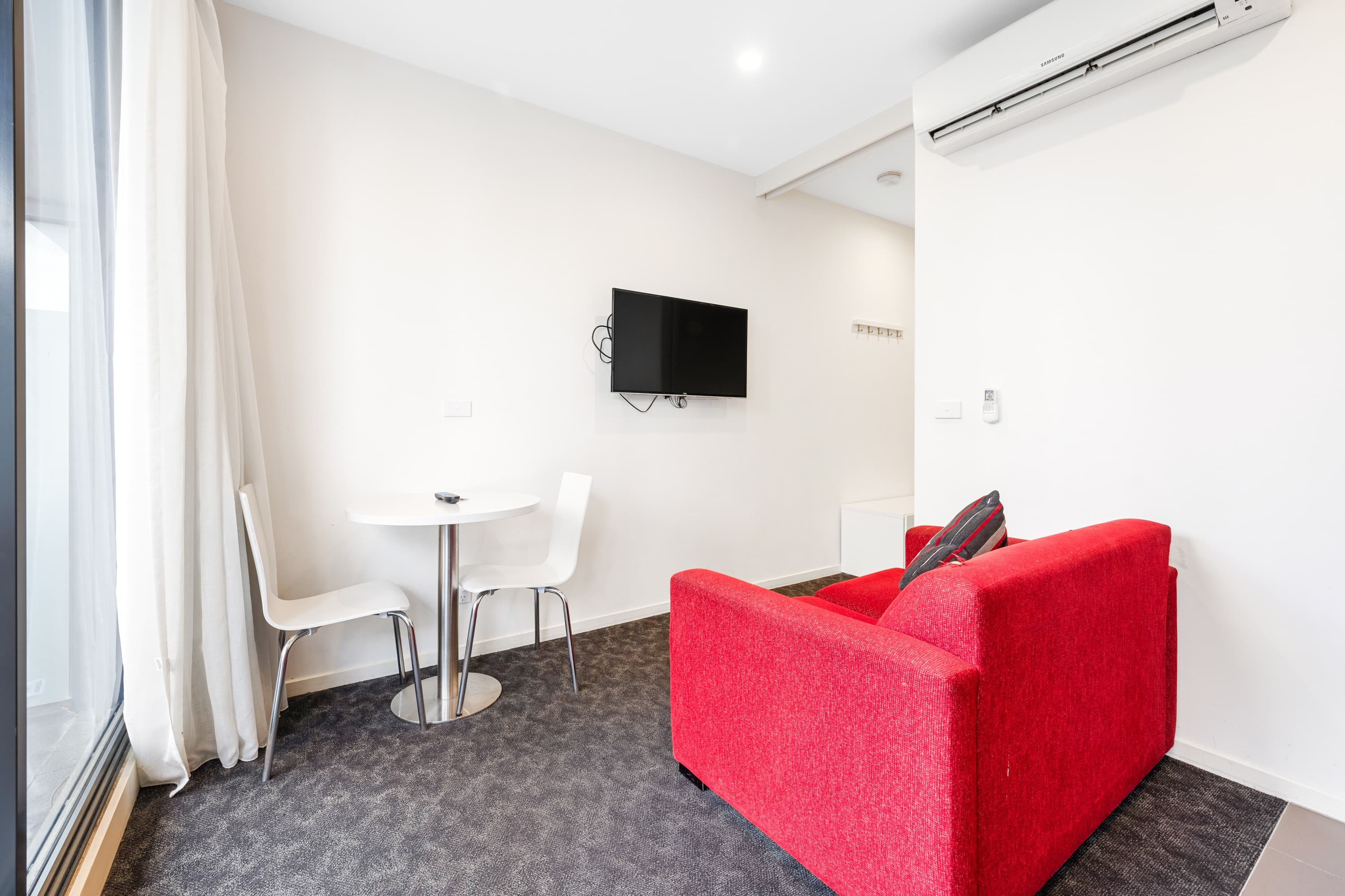 Comfort Apartments Box Hill — 28