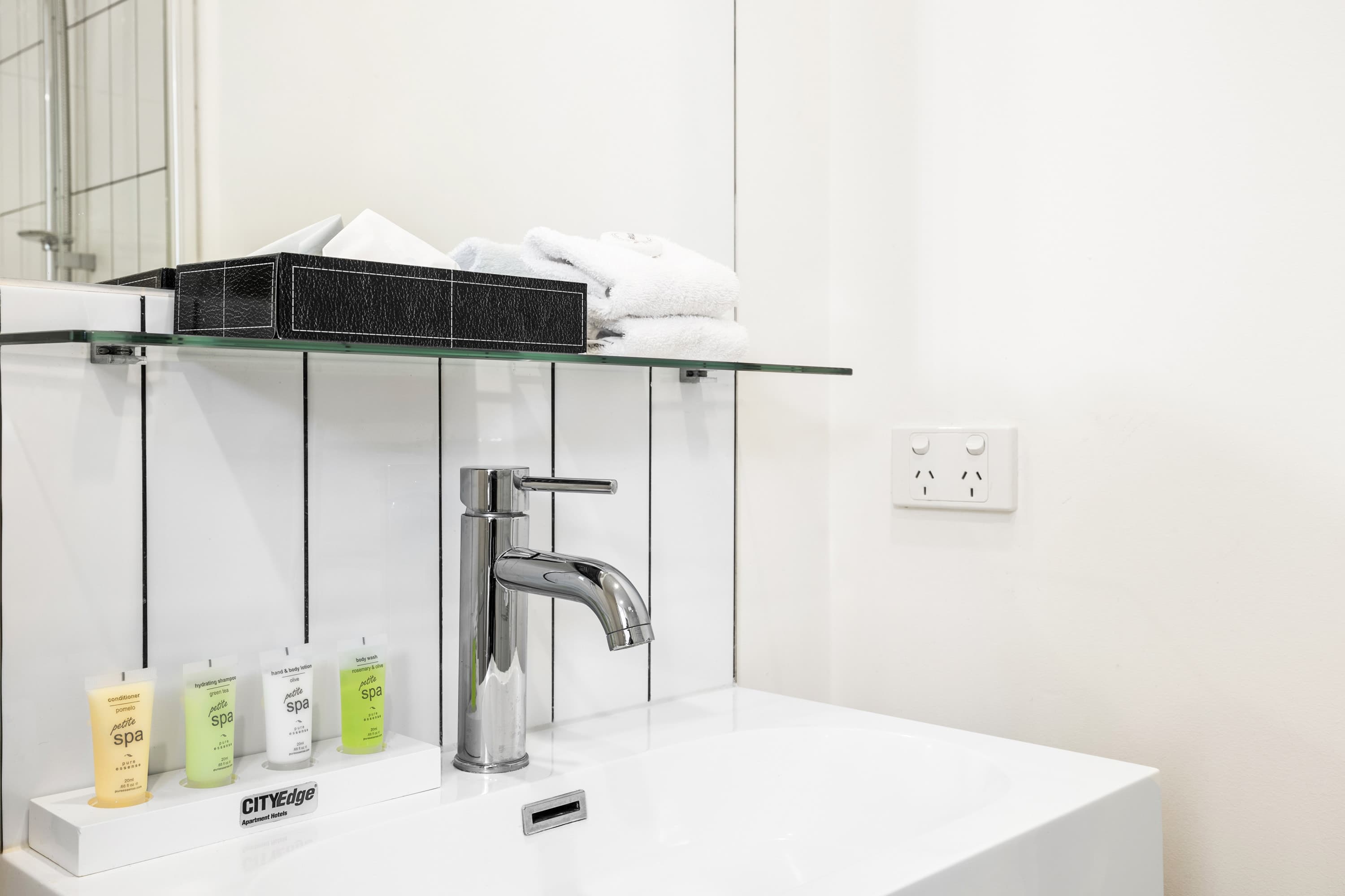 Comfort Apartments Box Hill — 11