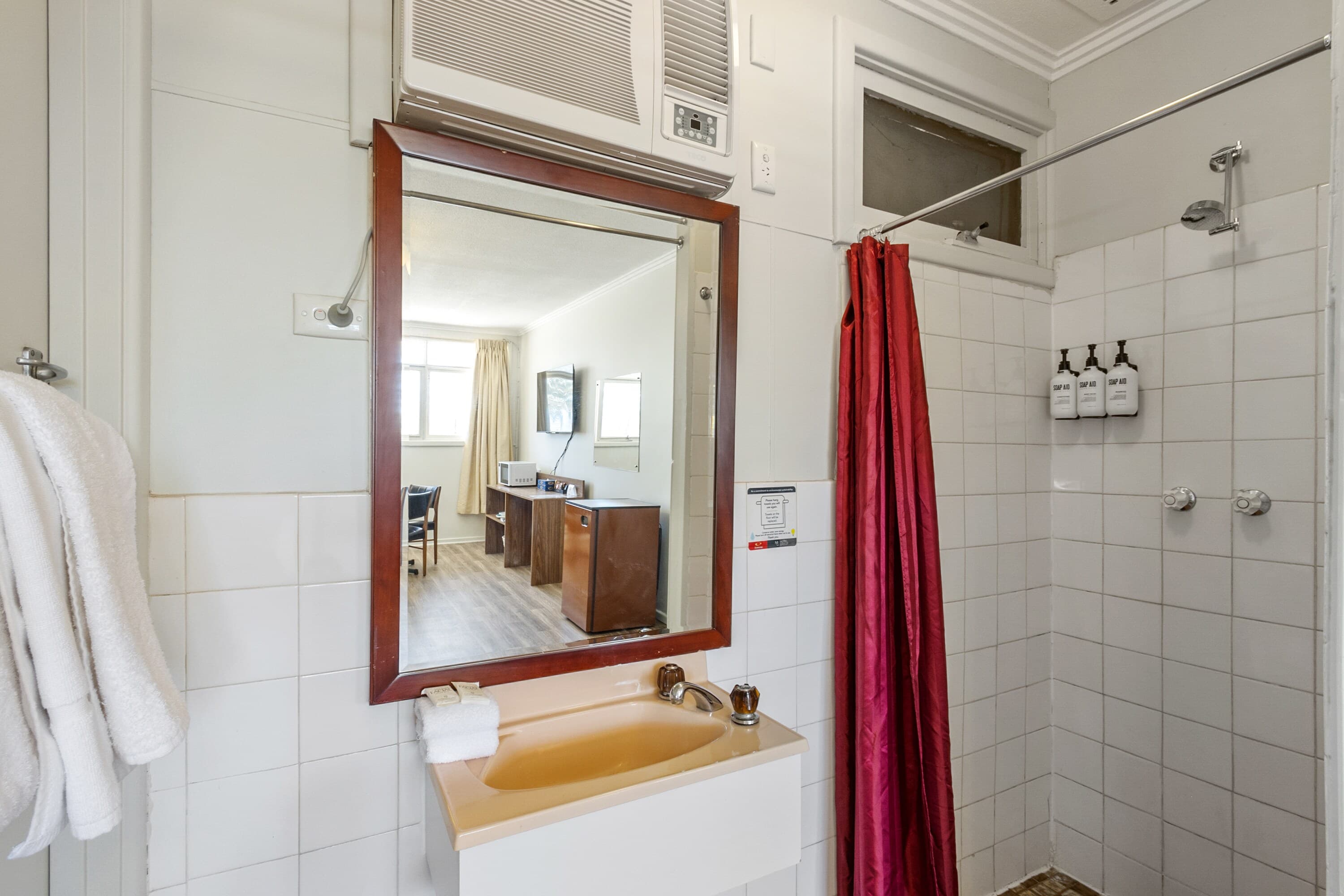 Econo Lodge Port Augusta — 38