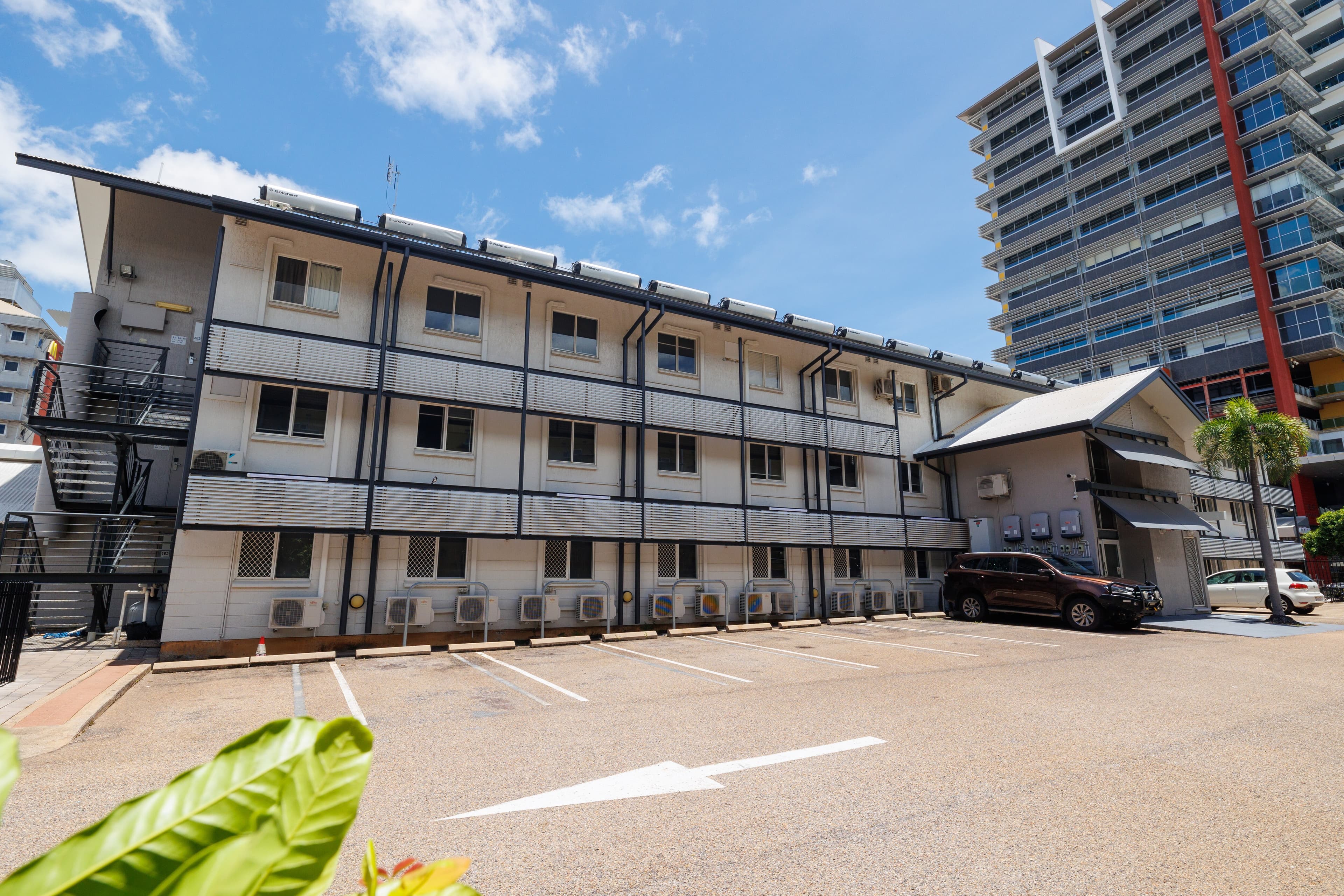 Comfort Inn Darwin - Image 1
