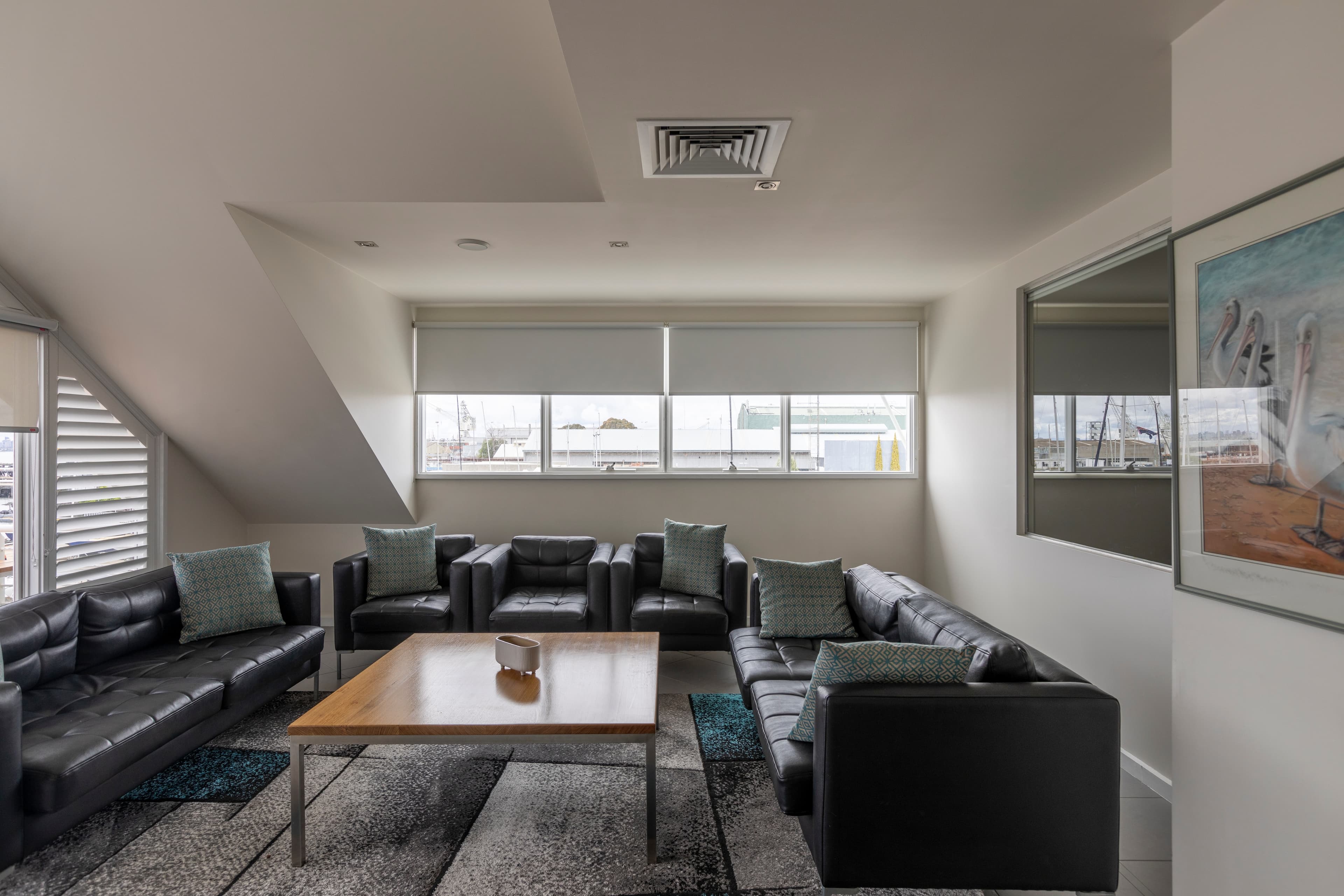 MainStay Suites Williamstown - Image 3