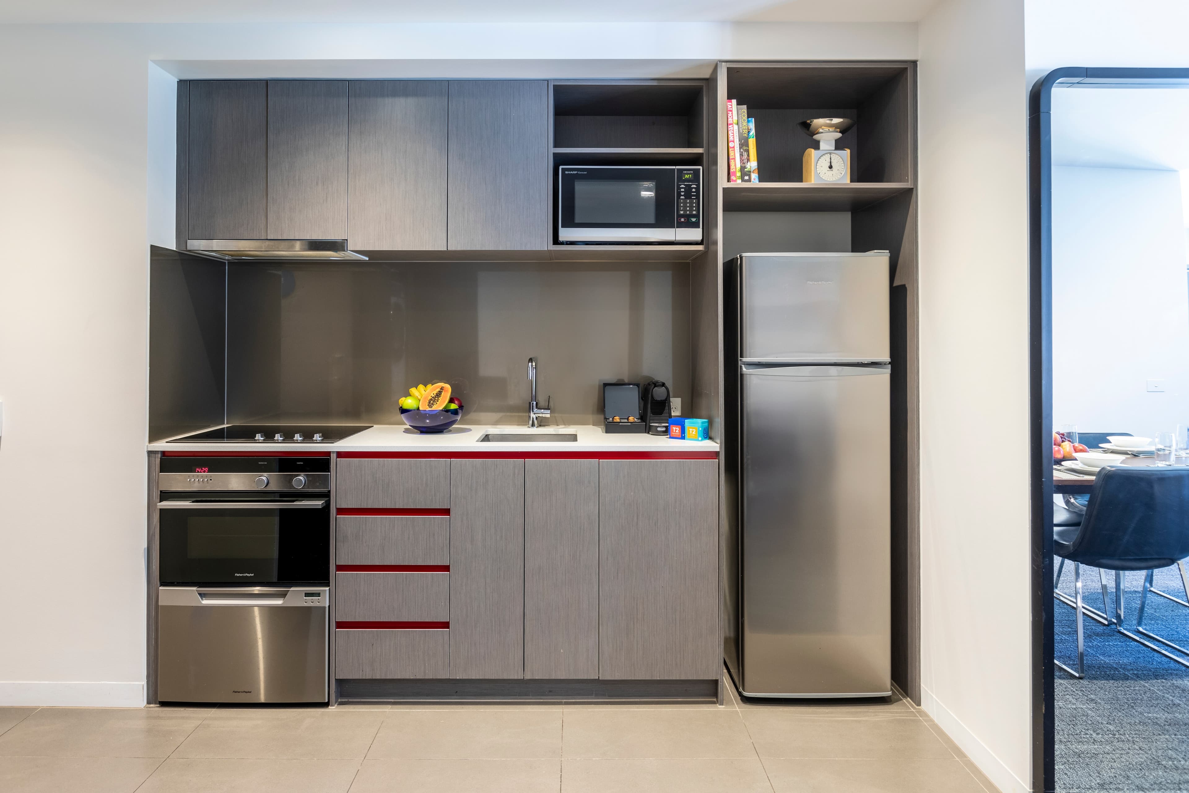 MainStay Suites Abbotsford — 20