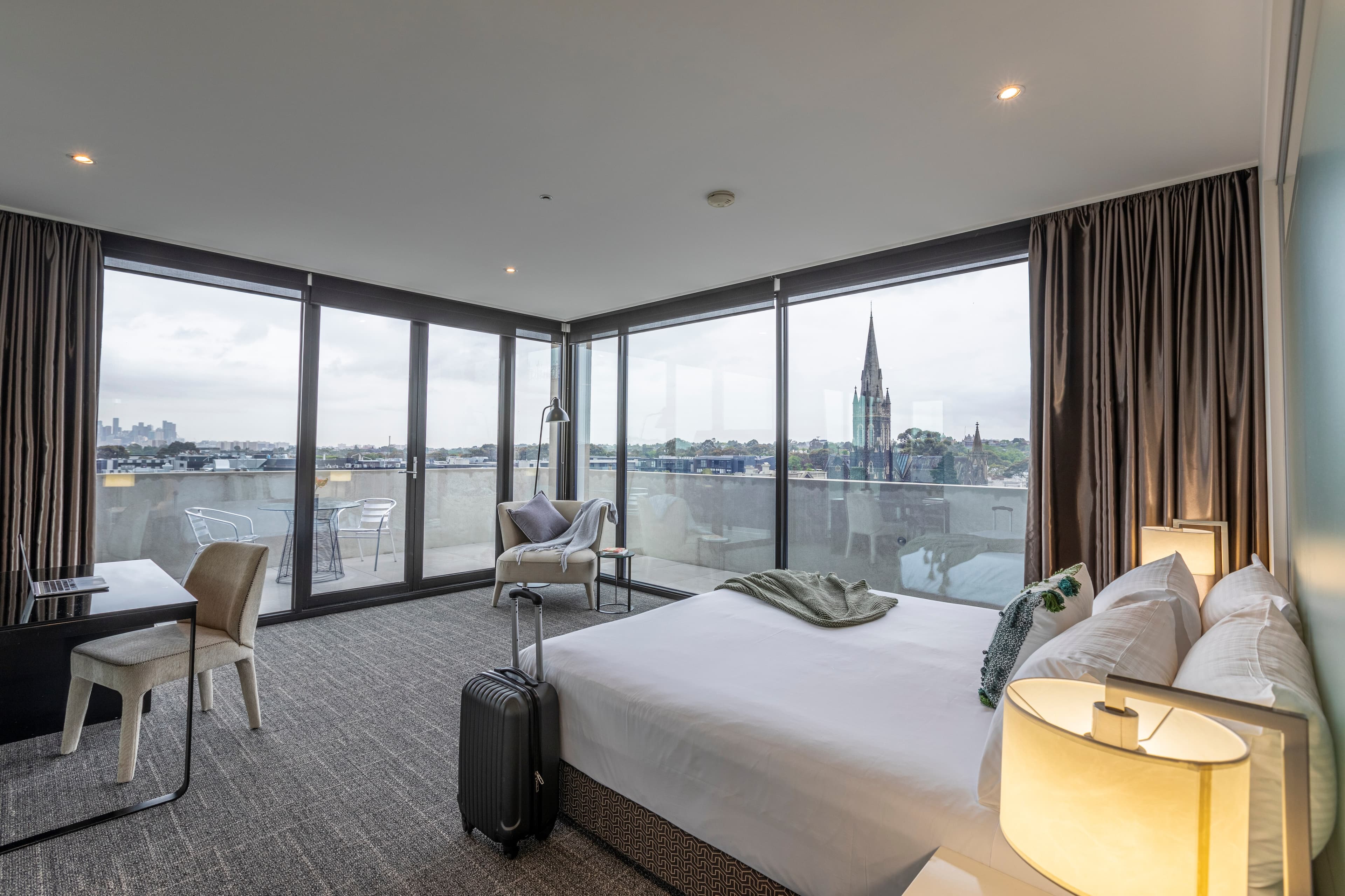 MainStay Suites Hawthorn - Image 1